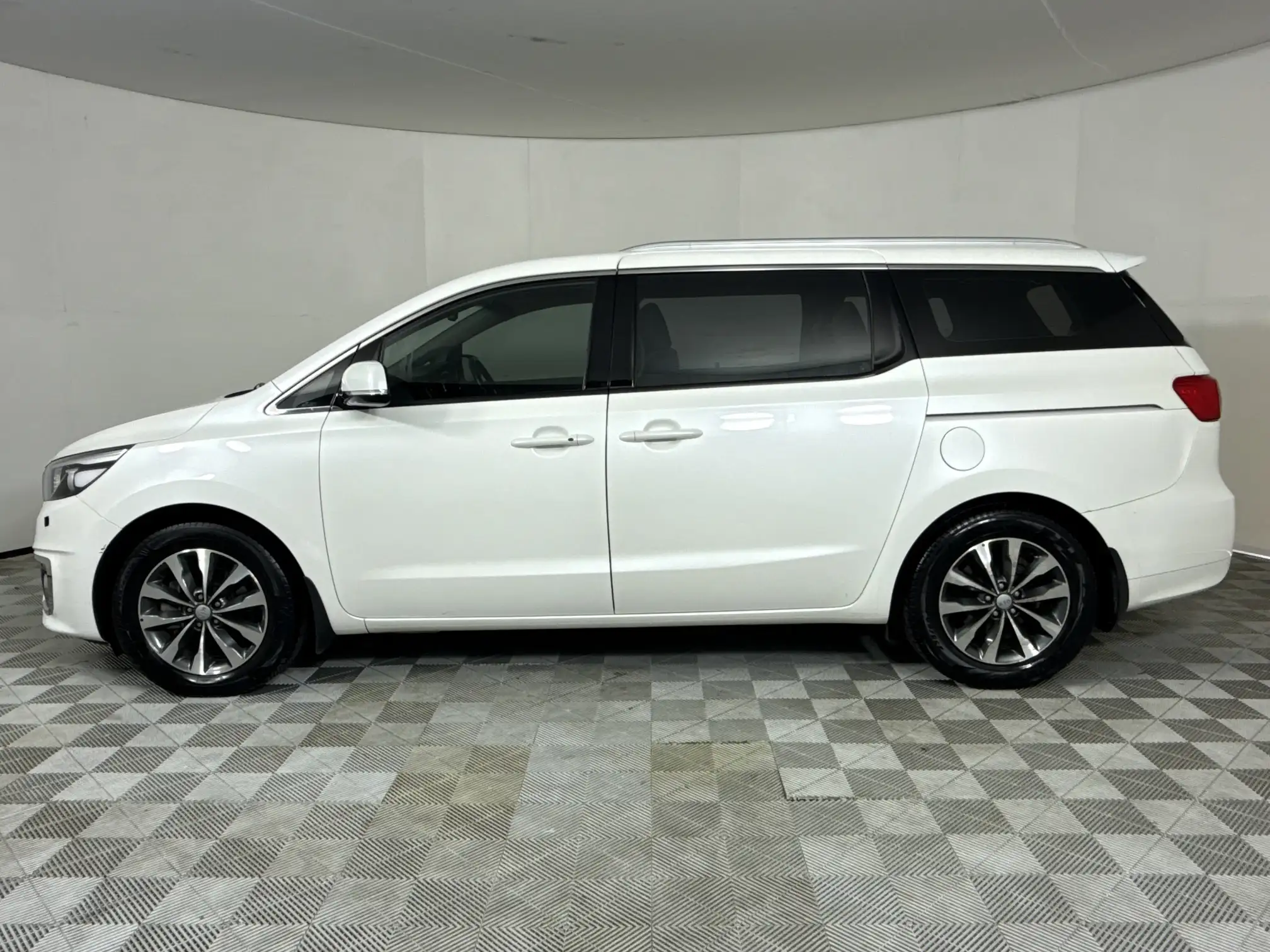 KIA Sedona