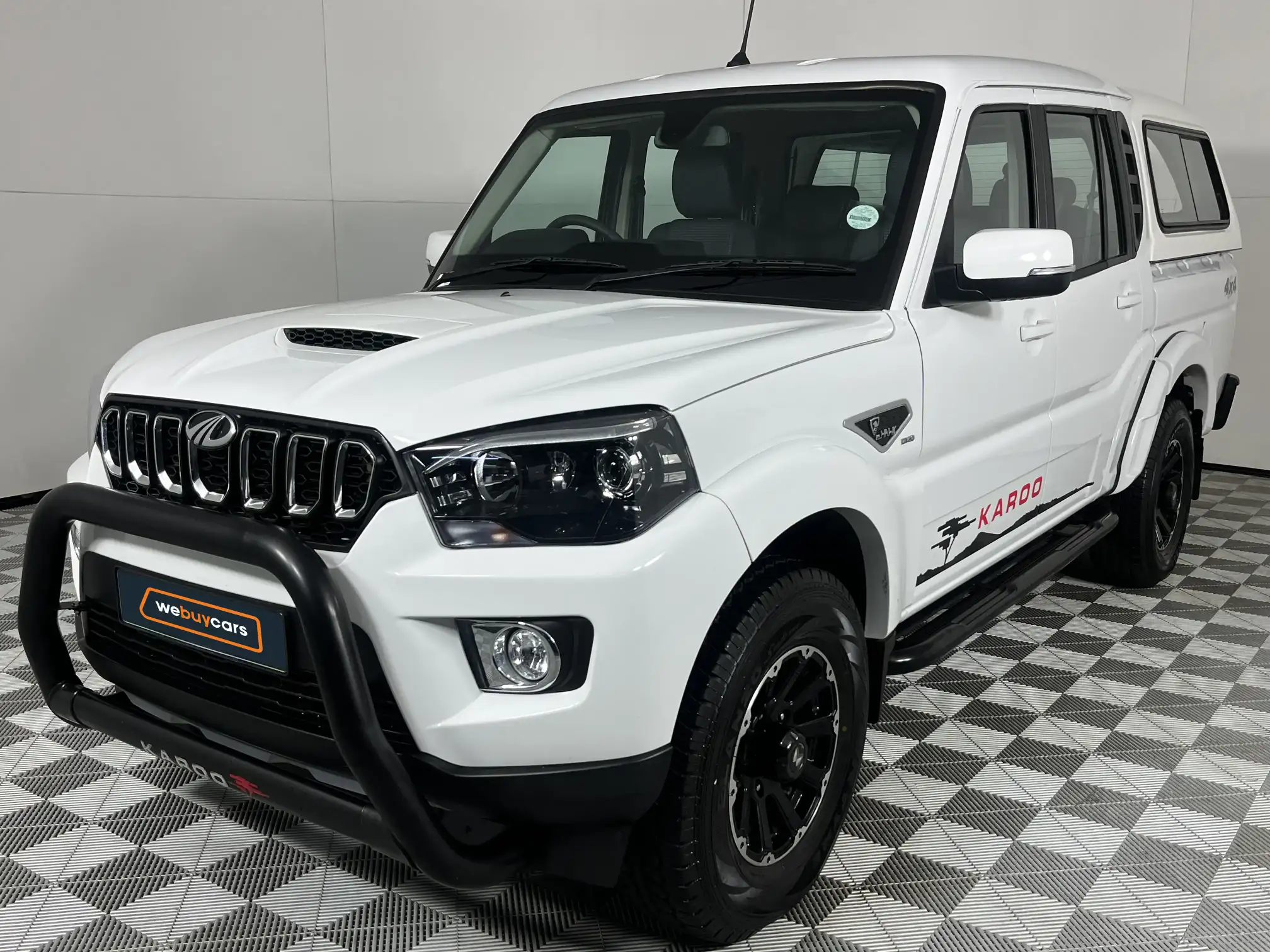 2025 Mahindra PIK UP