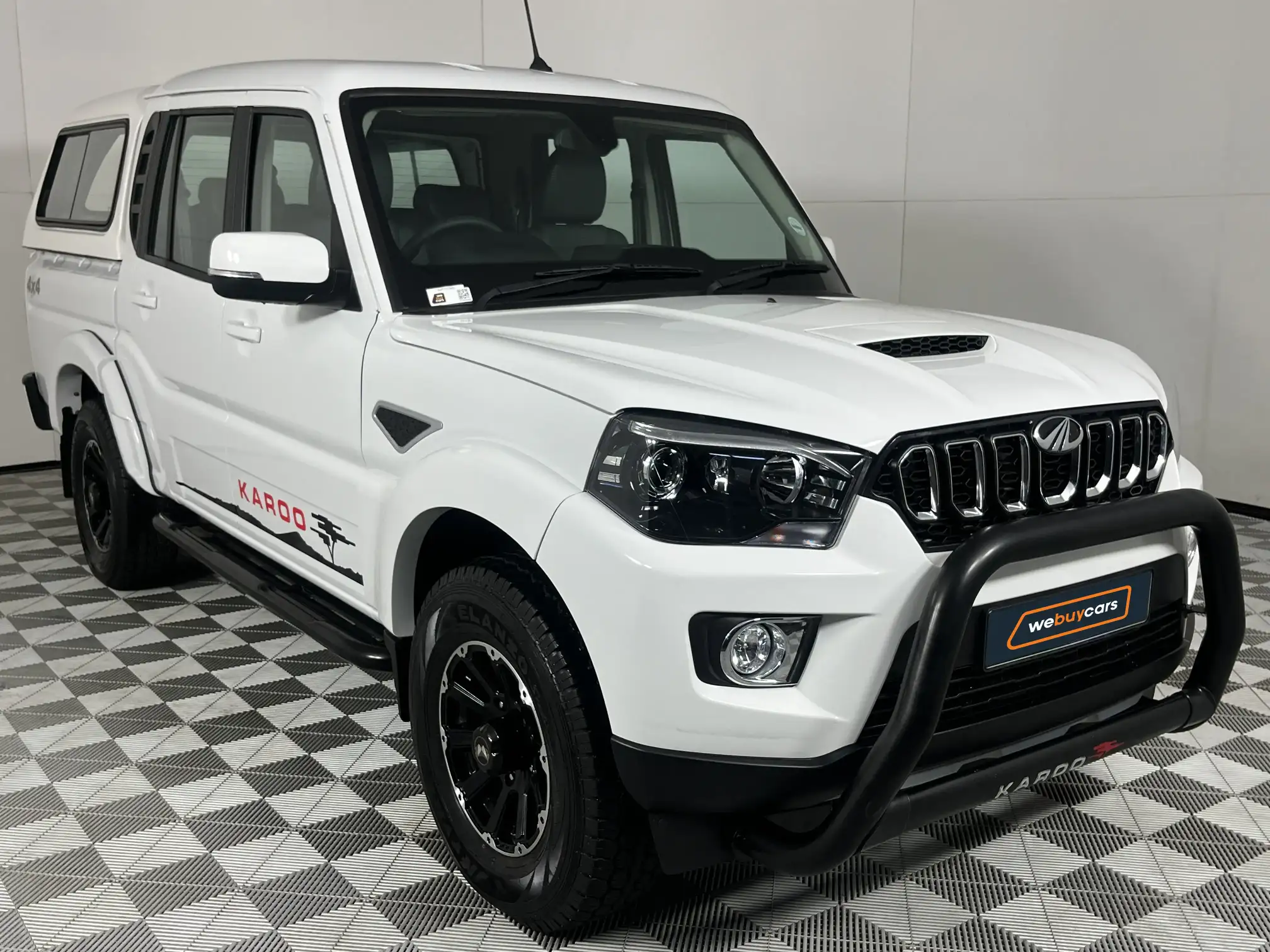 Mahindra PIK UP