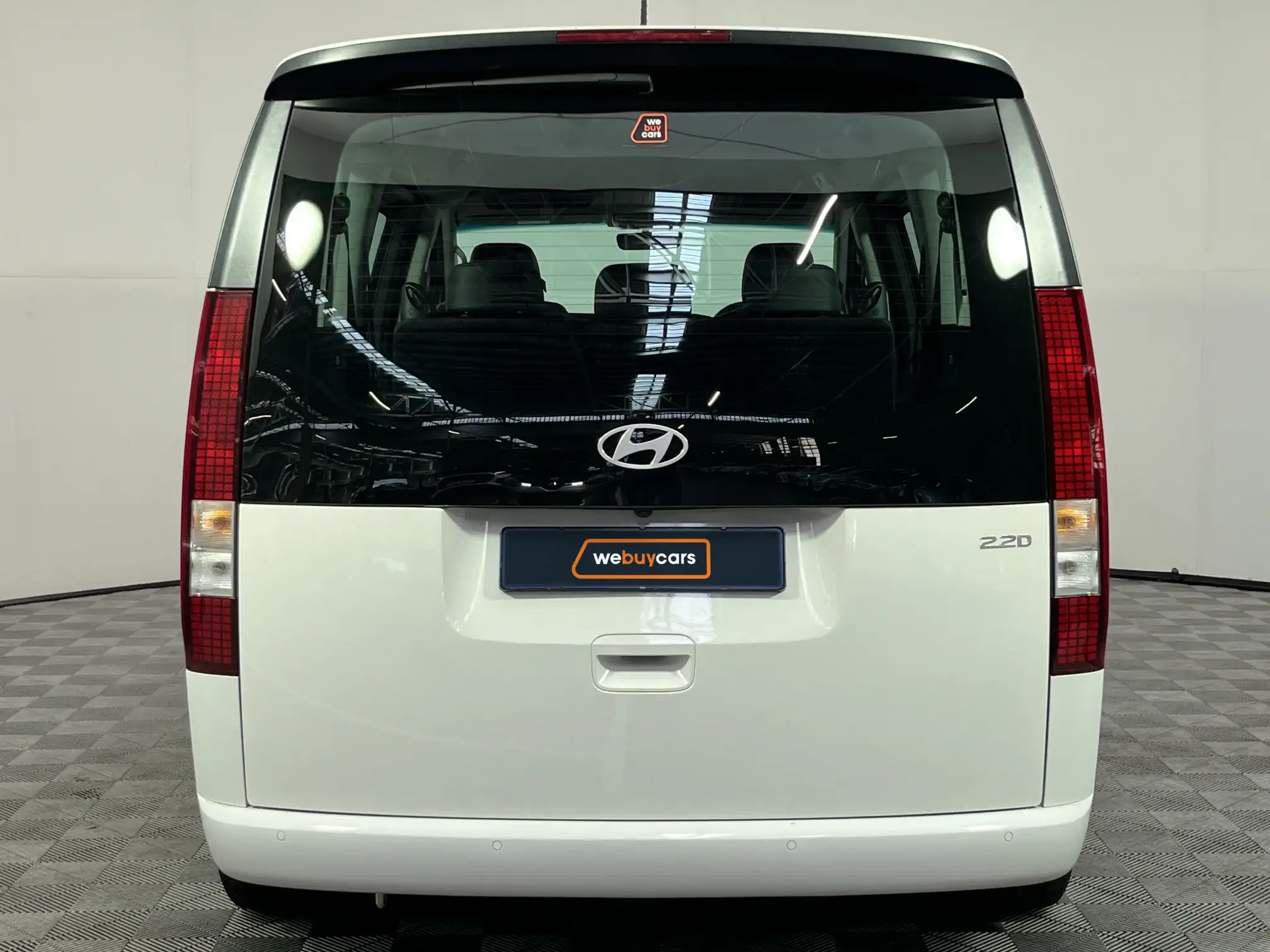 Hyundai Staria