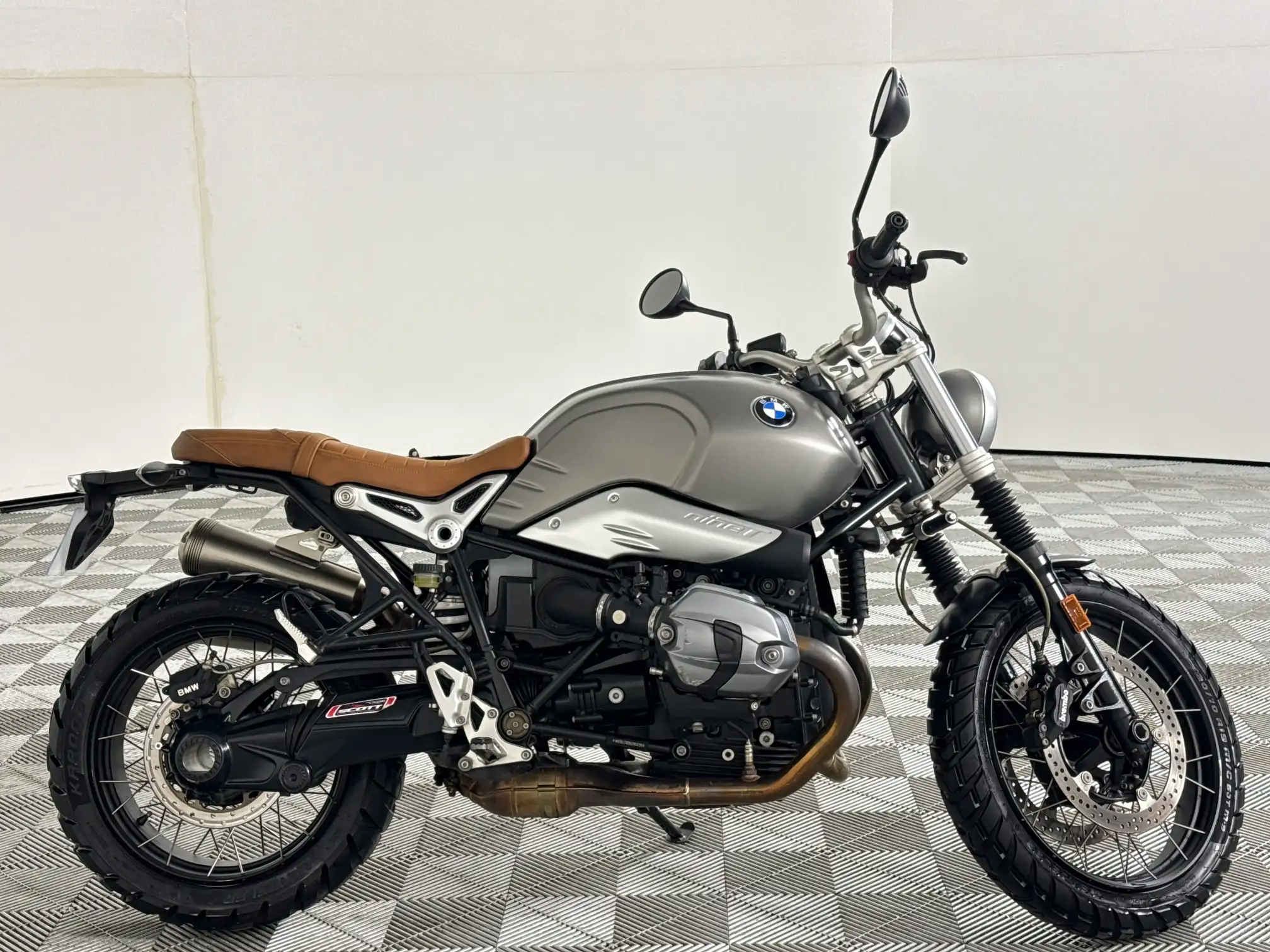 2018 BMW R Series