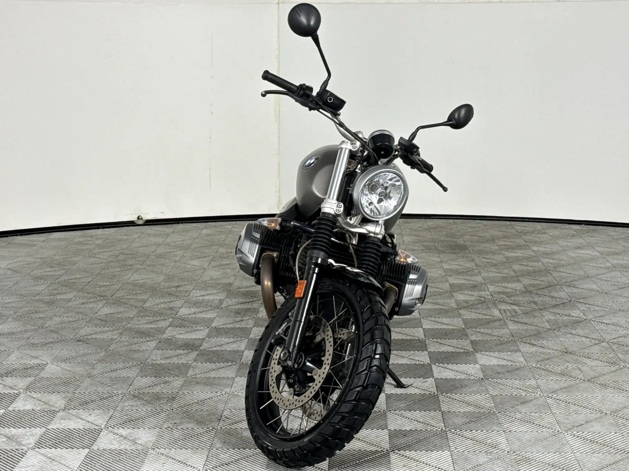 BMW R Series