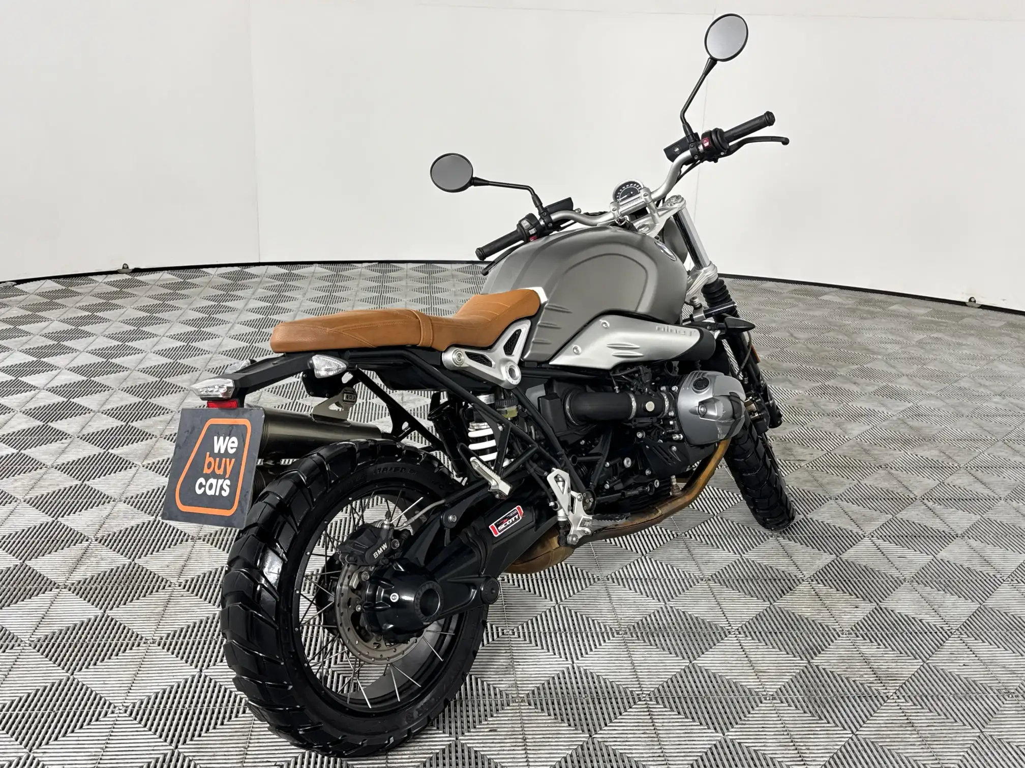 BMW R Series