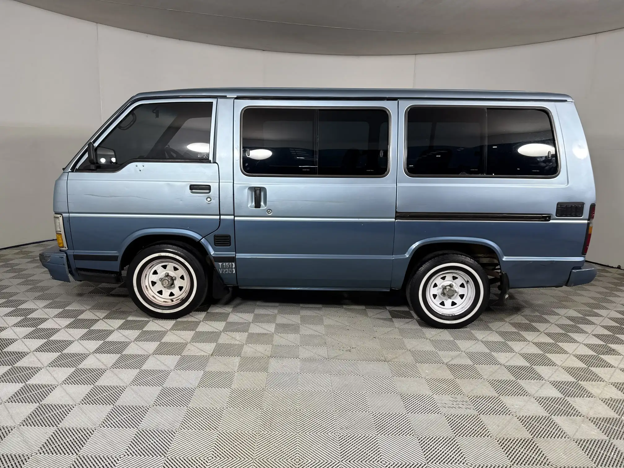 Toyota HI ACE