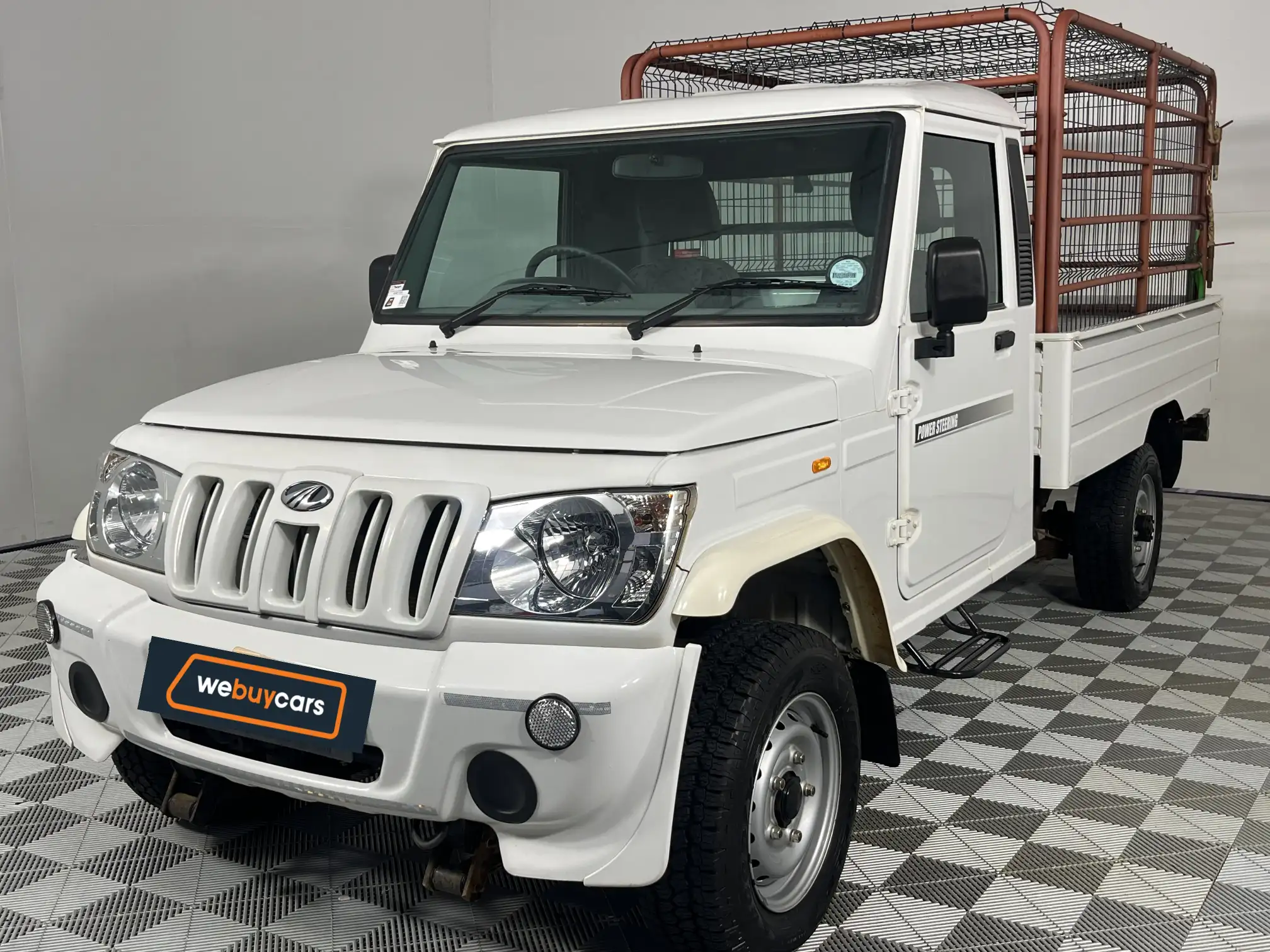 2023 Mahindra Bolero