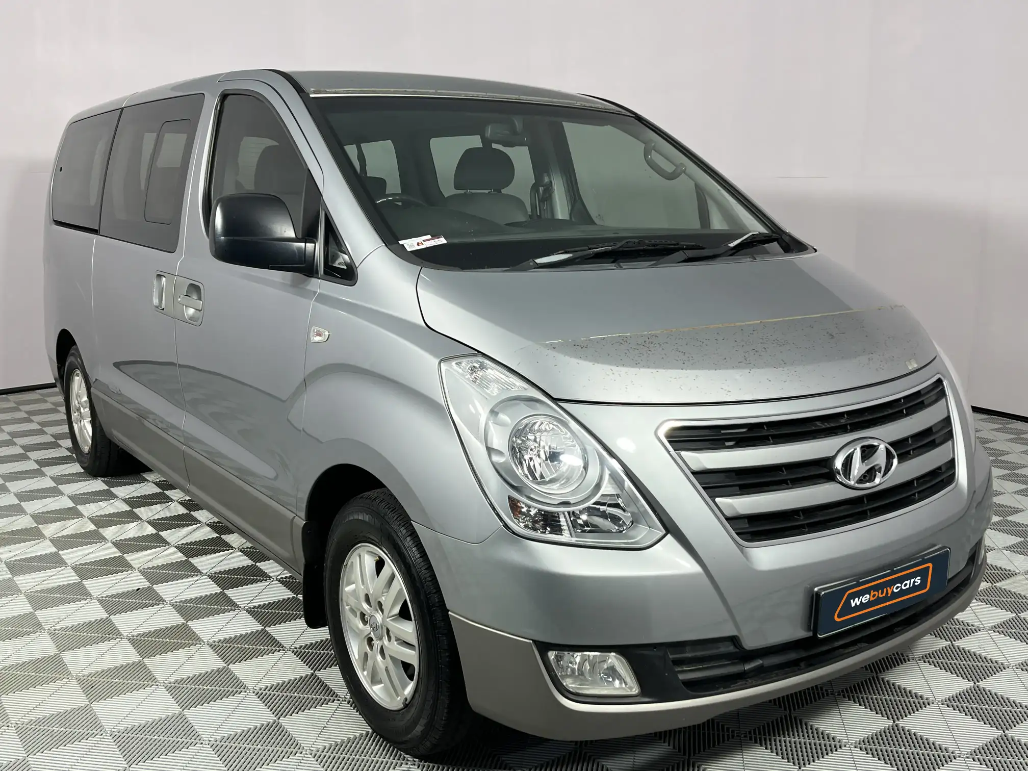 Hyundai H-1