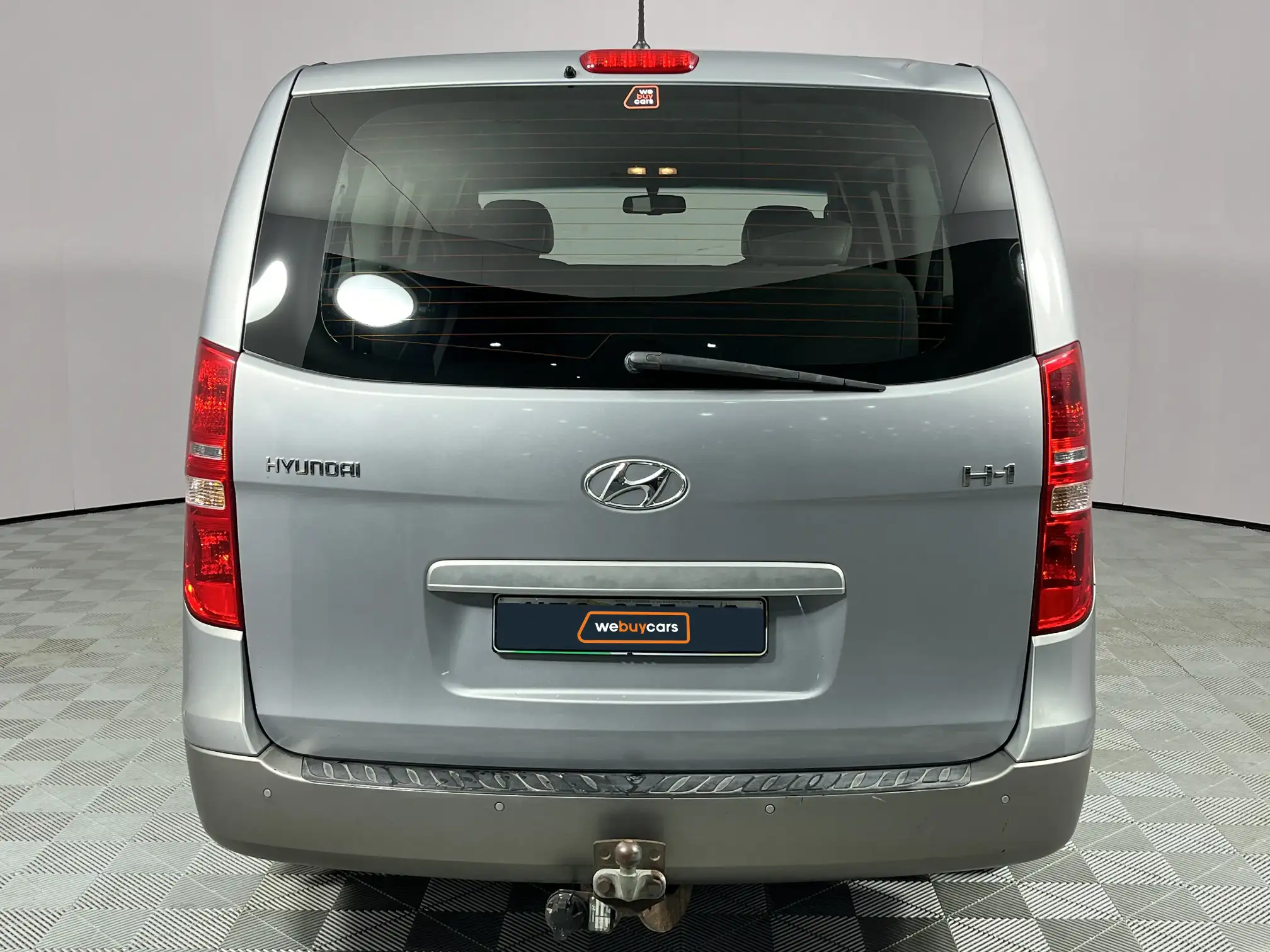 Hyundai H-1