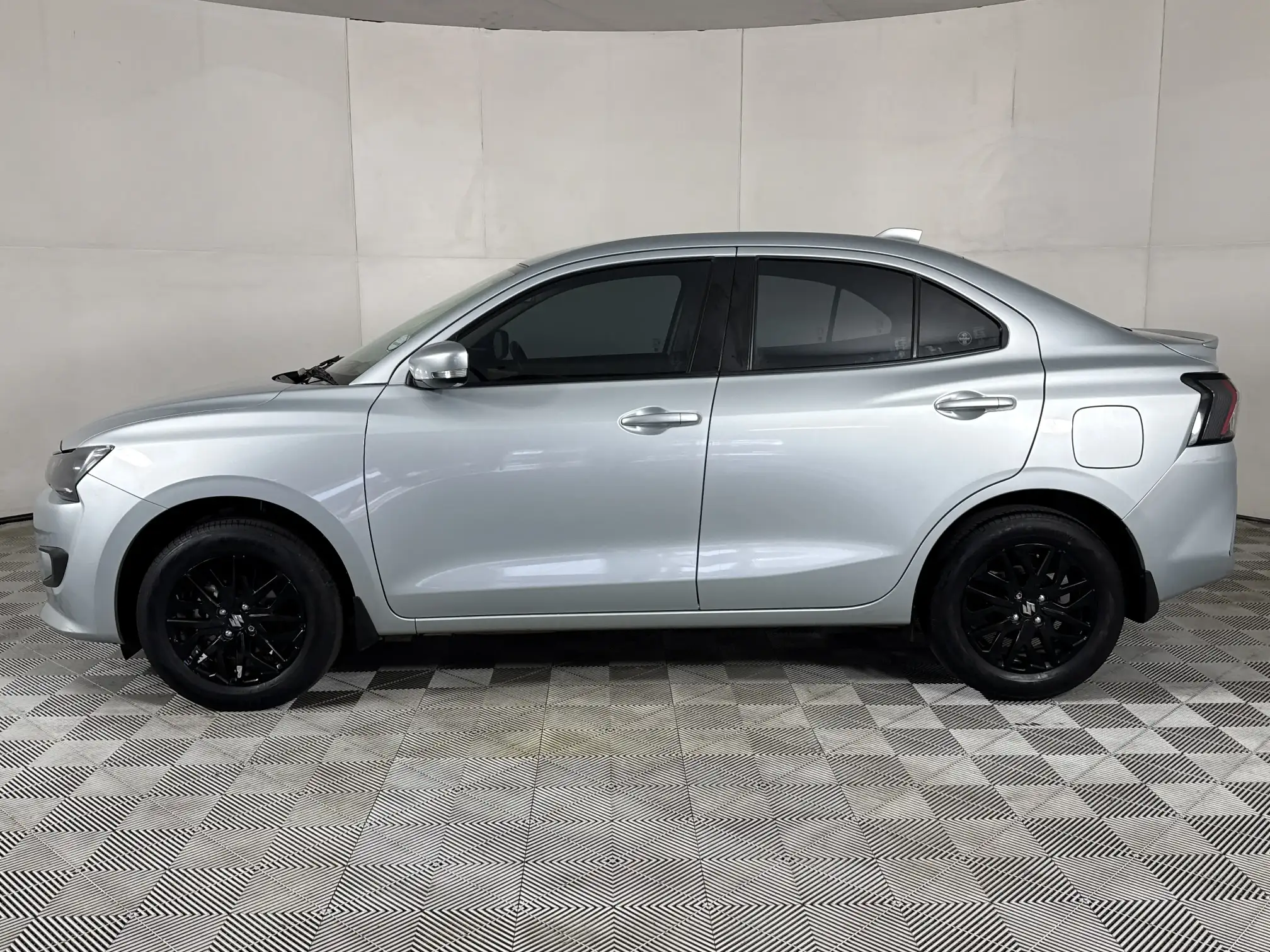 Suzuki Dzire