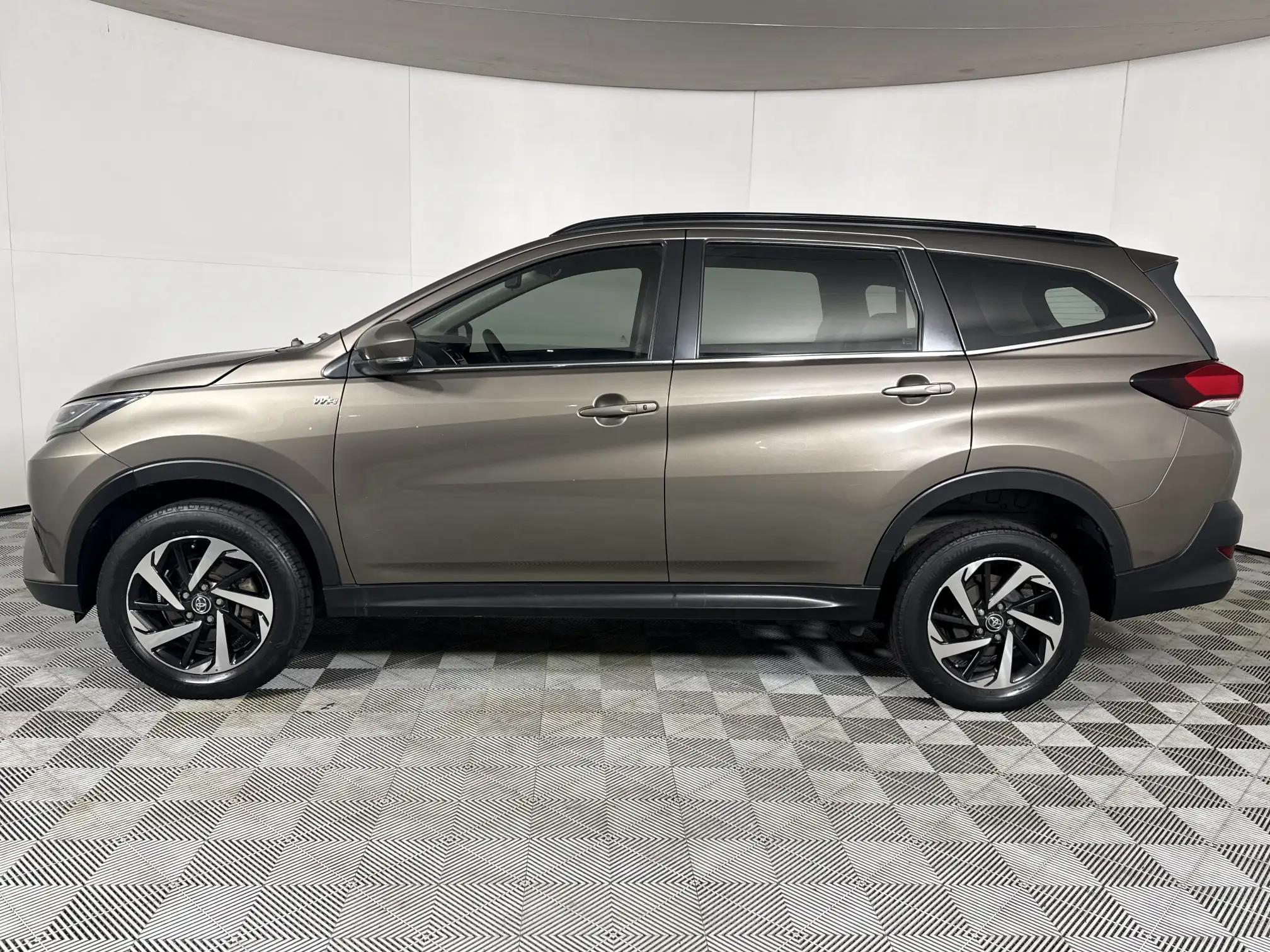 Toyota Rush