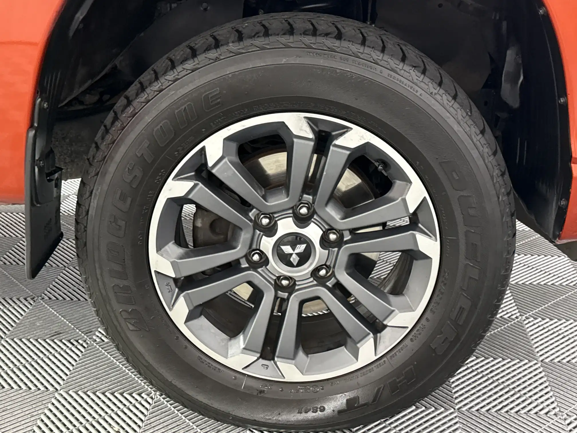 Mitsubishi Triton