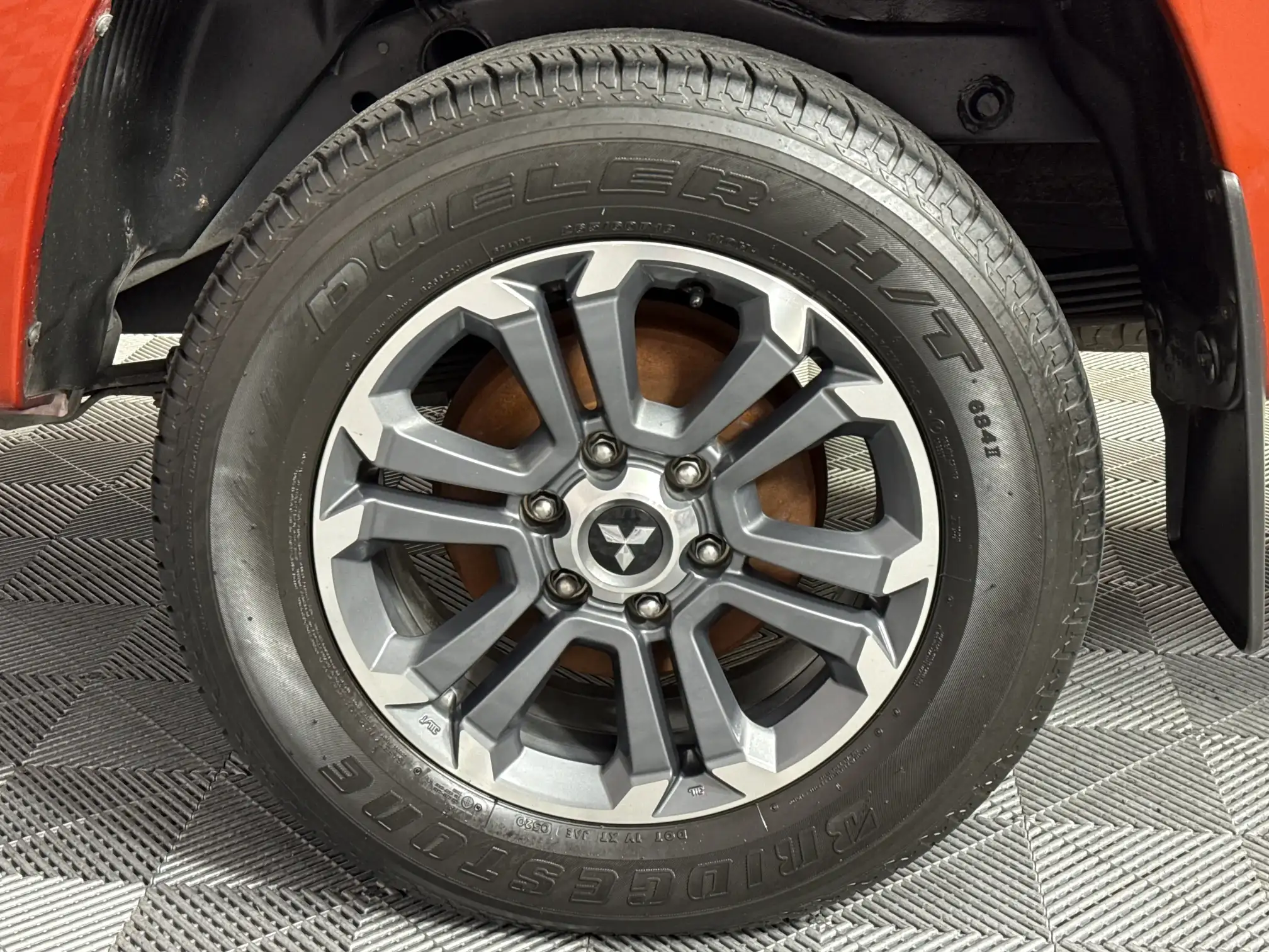 Mitsubishi Triton