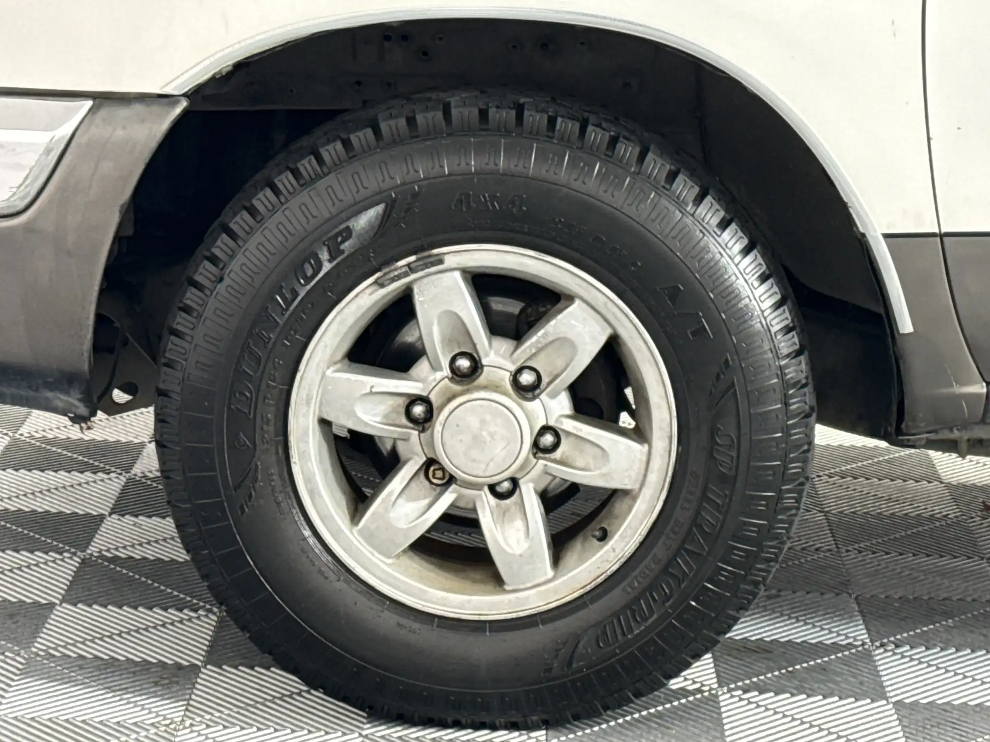 Nissan Hardbody