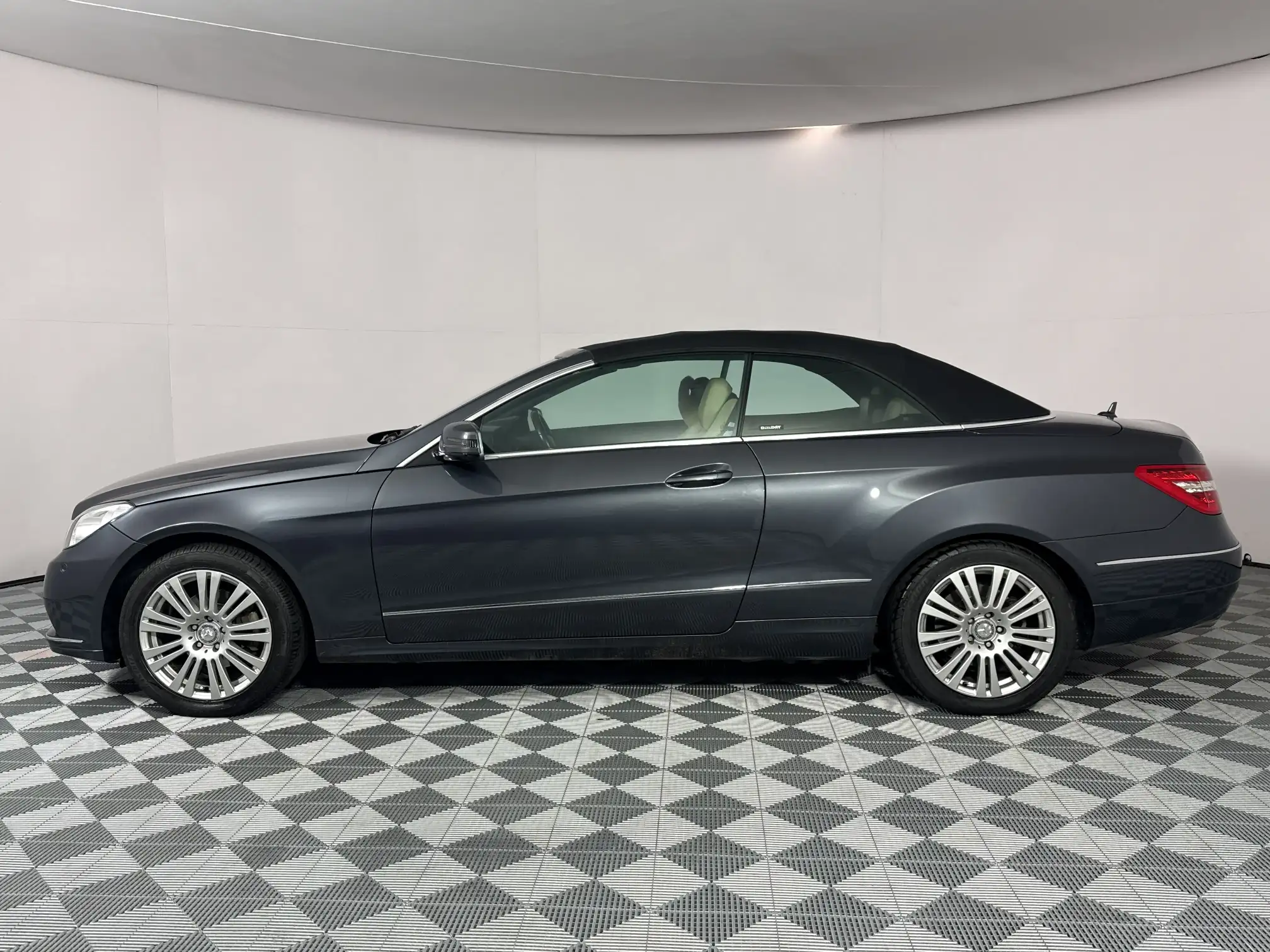 Mercedes-Benz E Class Cabriolet