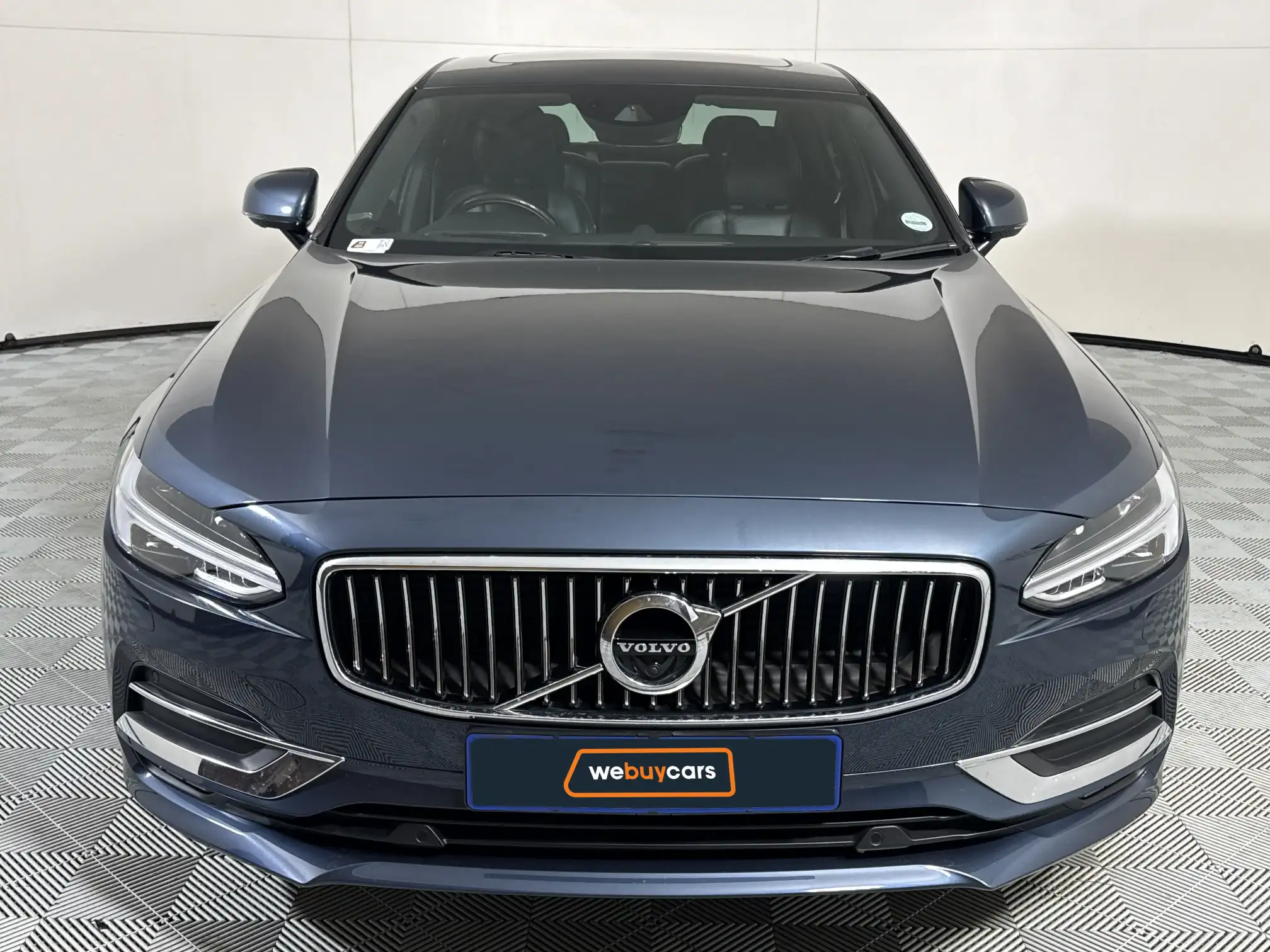 Volvo S90