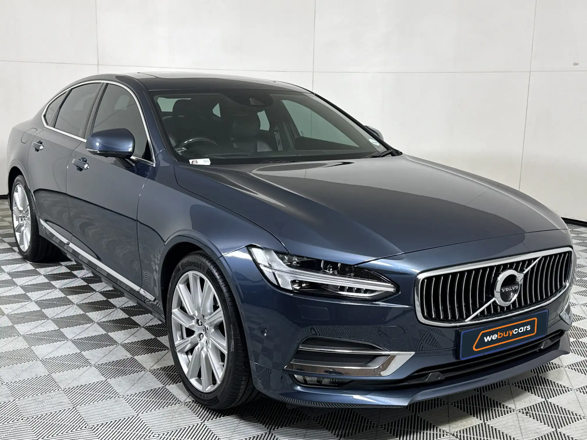 Volvo S90
