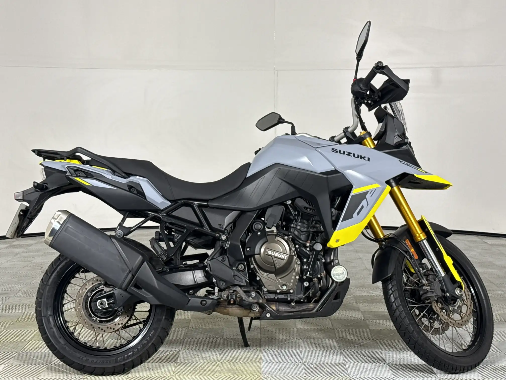 2024 Suzuki 800