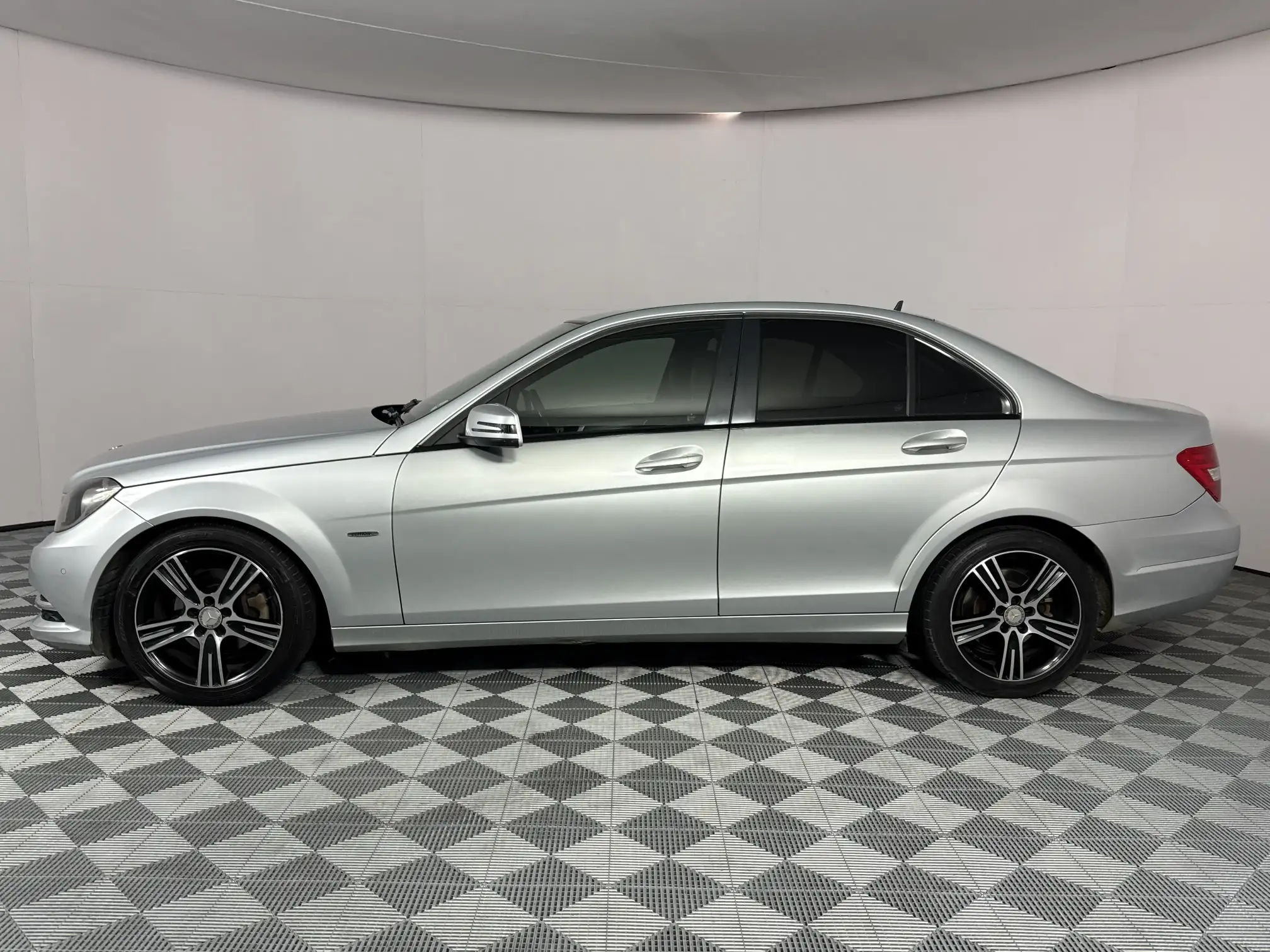 Mercedes-Benz C Class Sedan