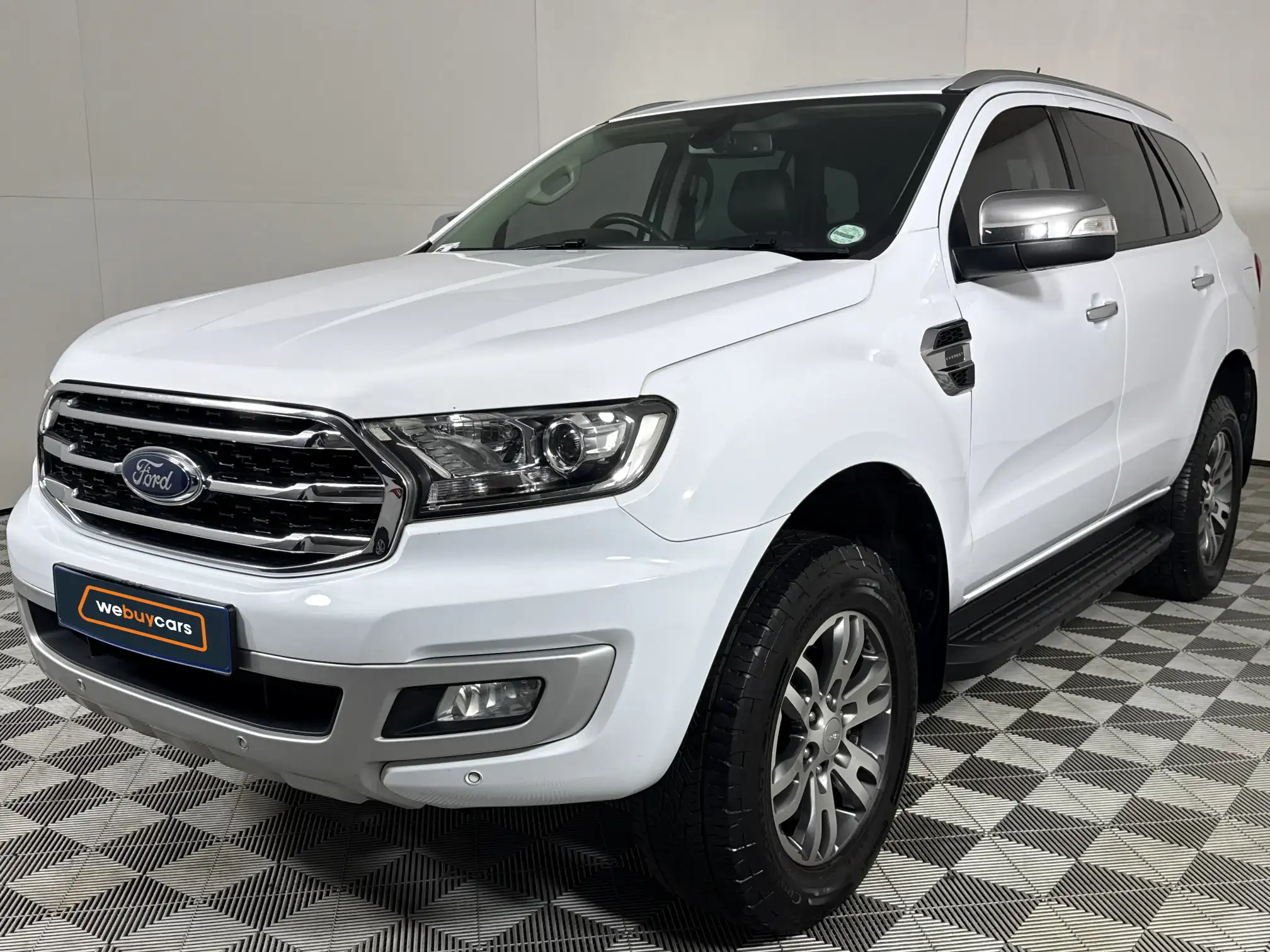 2020 Ford Everest