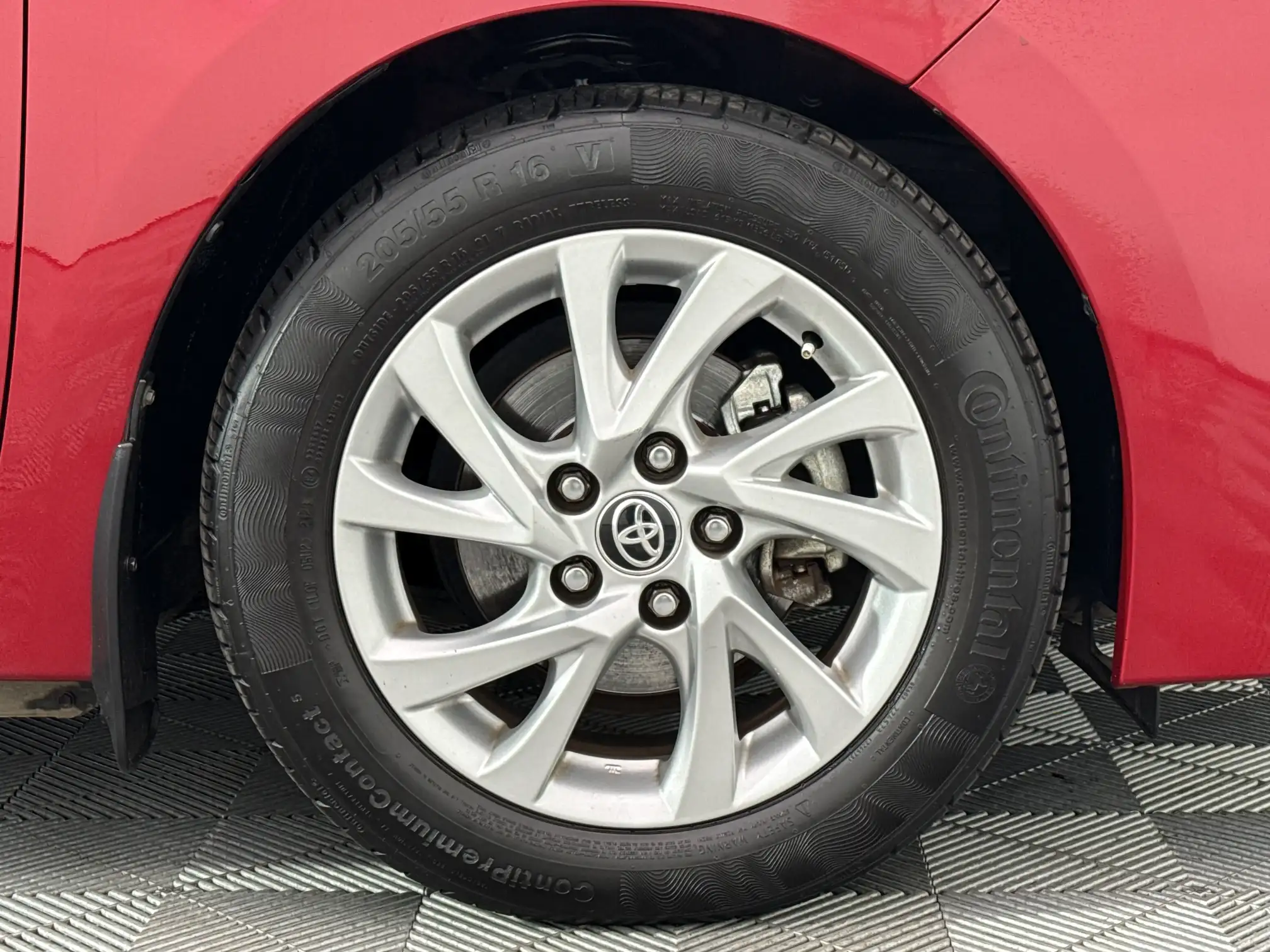 Toyota Corolla Quest