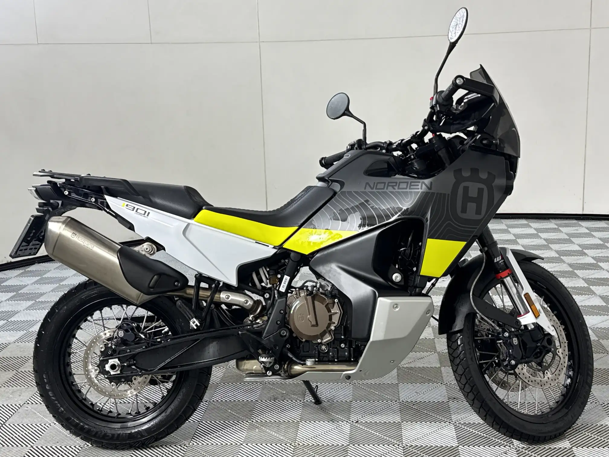 Husqvarna 900