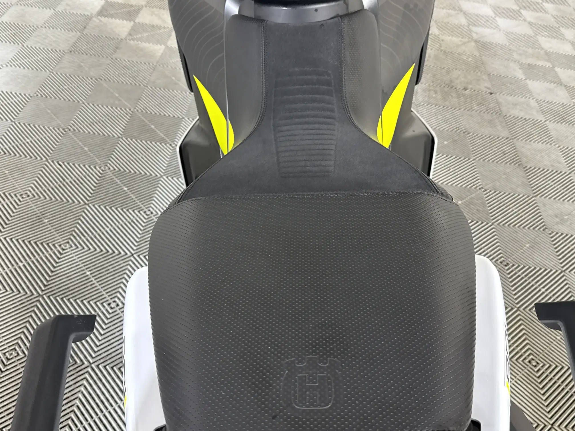 Husqvarna 900