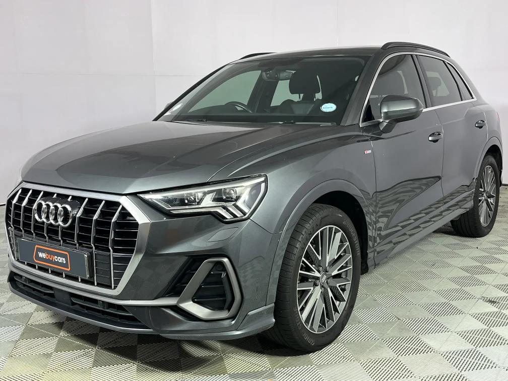 Audi Q3 1.4T S-tronic S-Line (35TFSi)