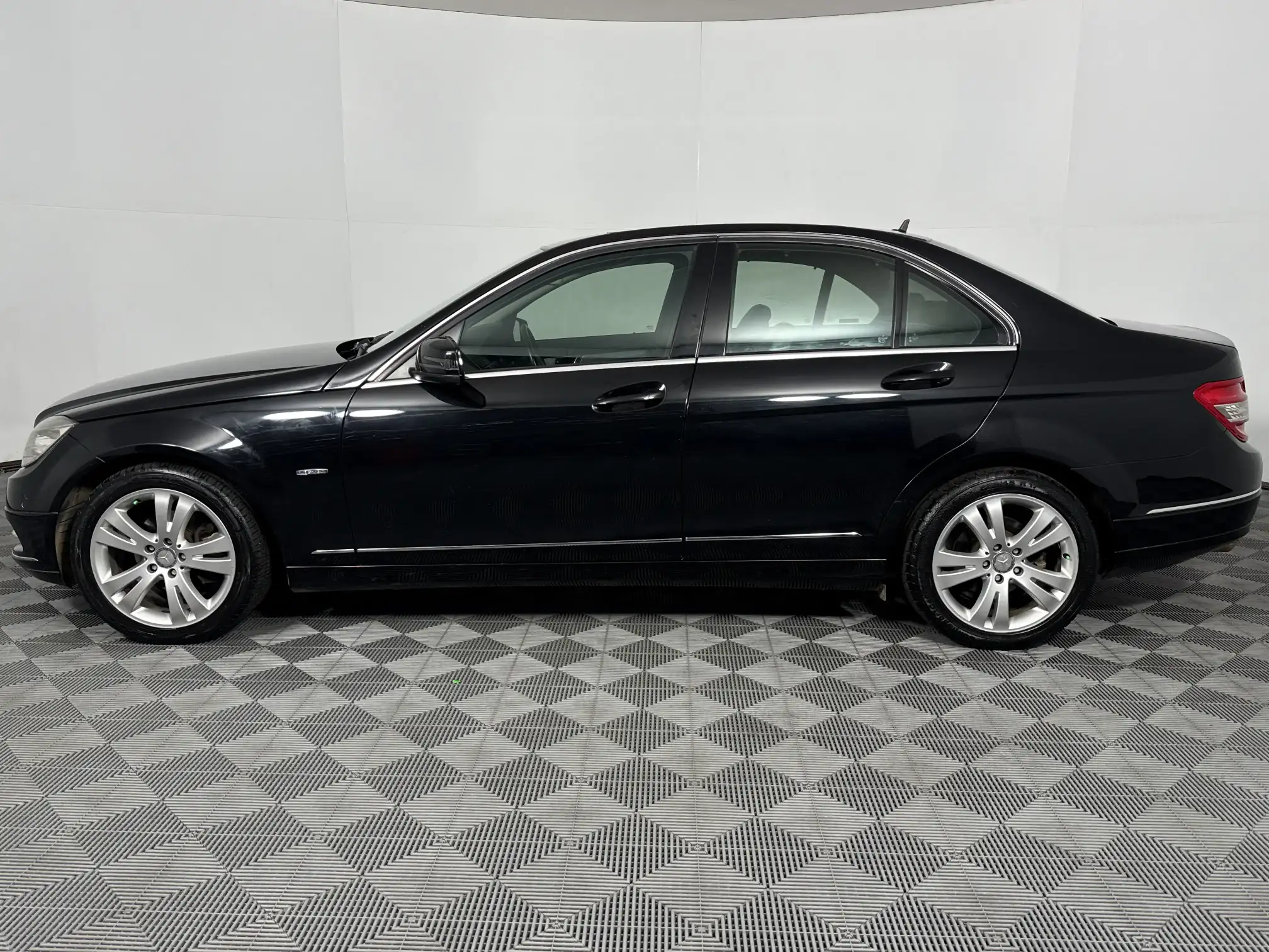 Mercedes-Benz C Class Sedan