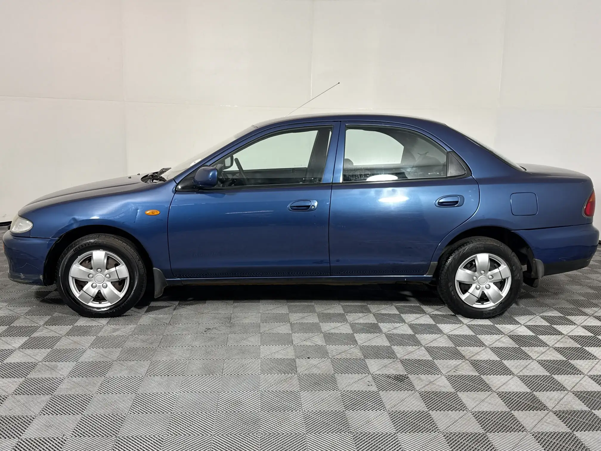 Mazda Etude