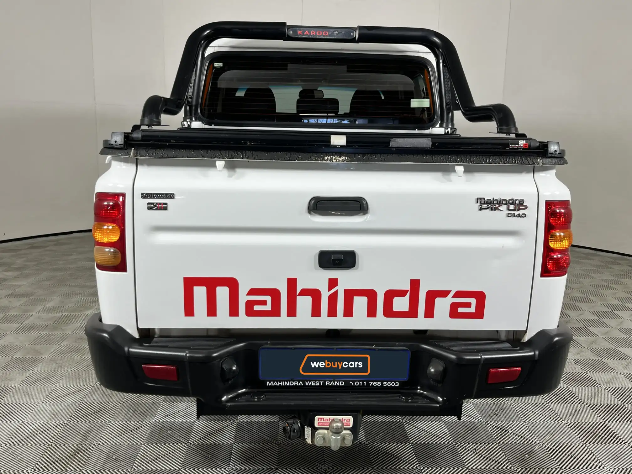 Mahindra PIK UP