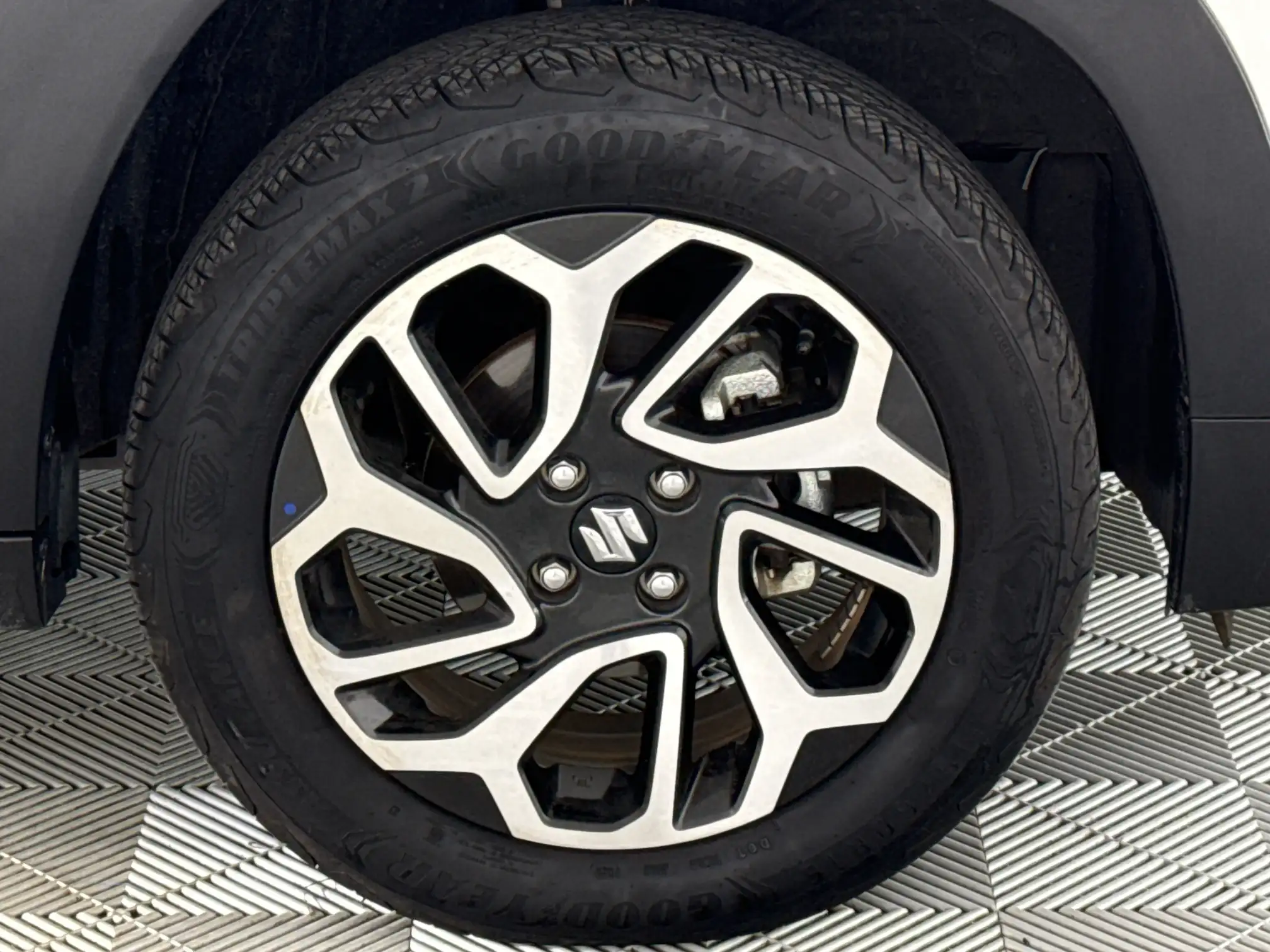 Suzuki Fronx