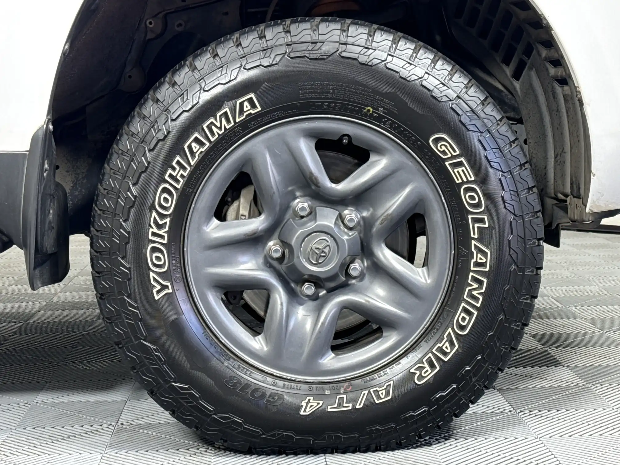 Toyota Land Cruiser