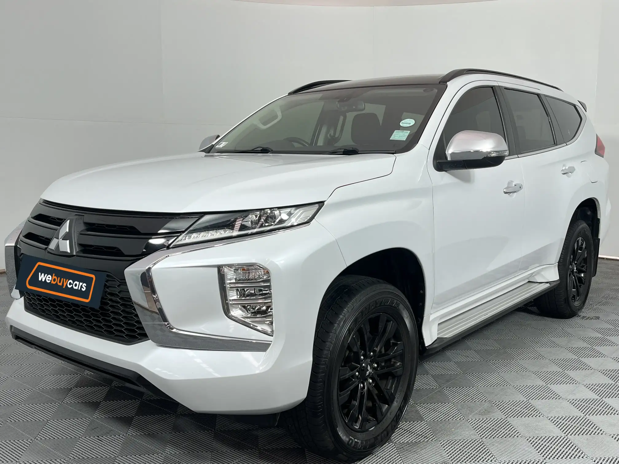 Mitsubishi Pajero Sport