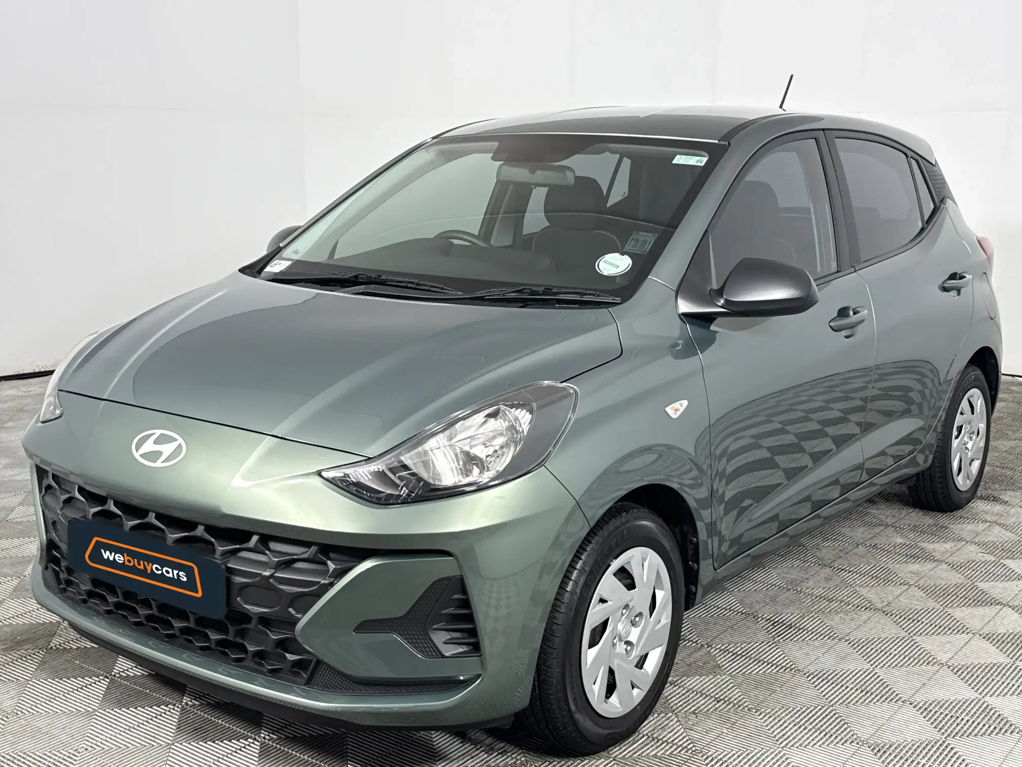 2025 Hyundai i10