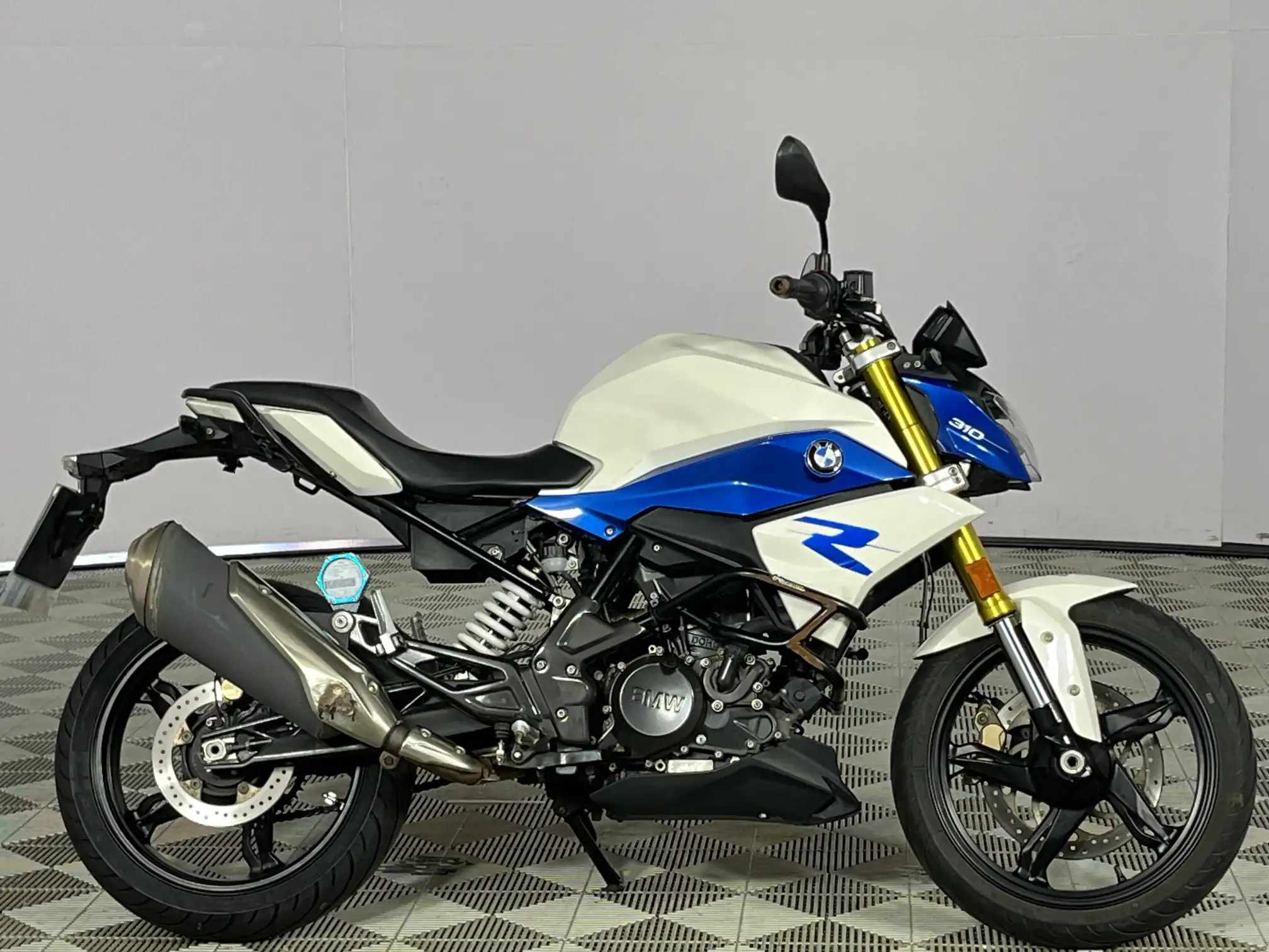 2021 BMW C