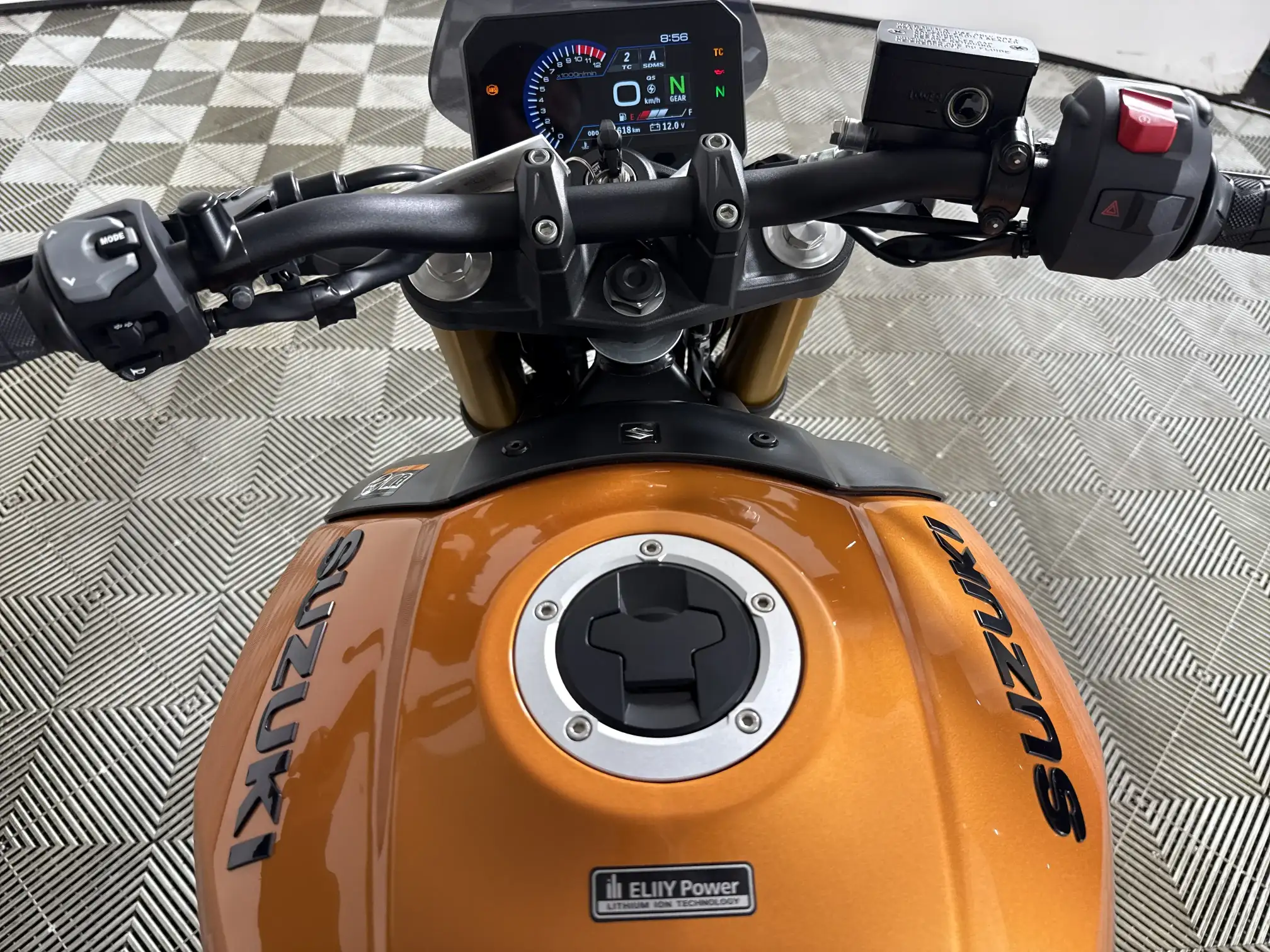 Suzuki GSX