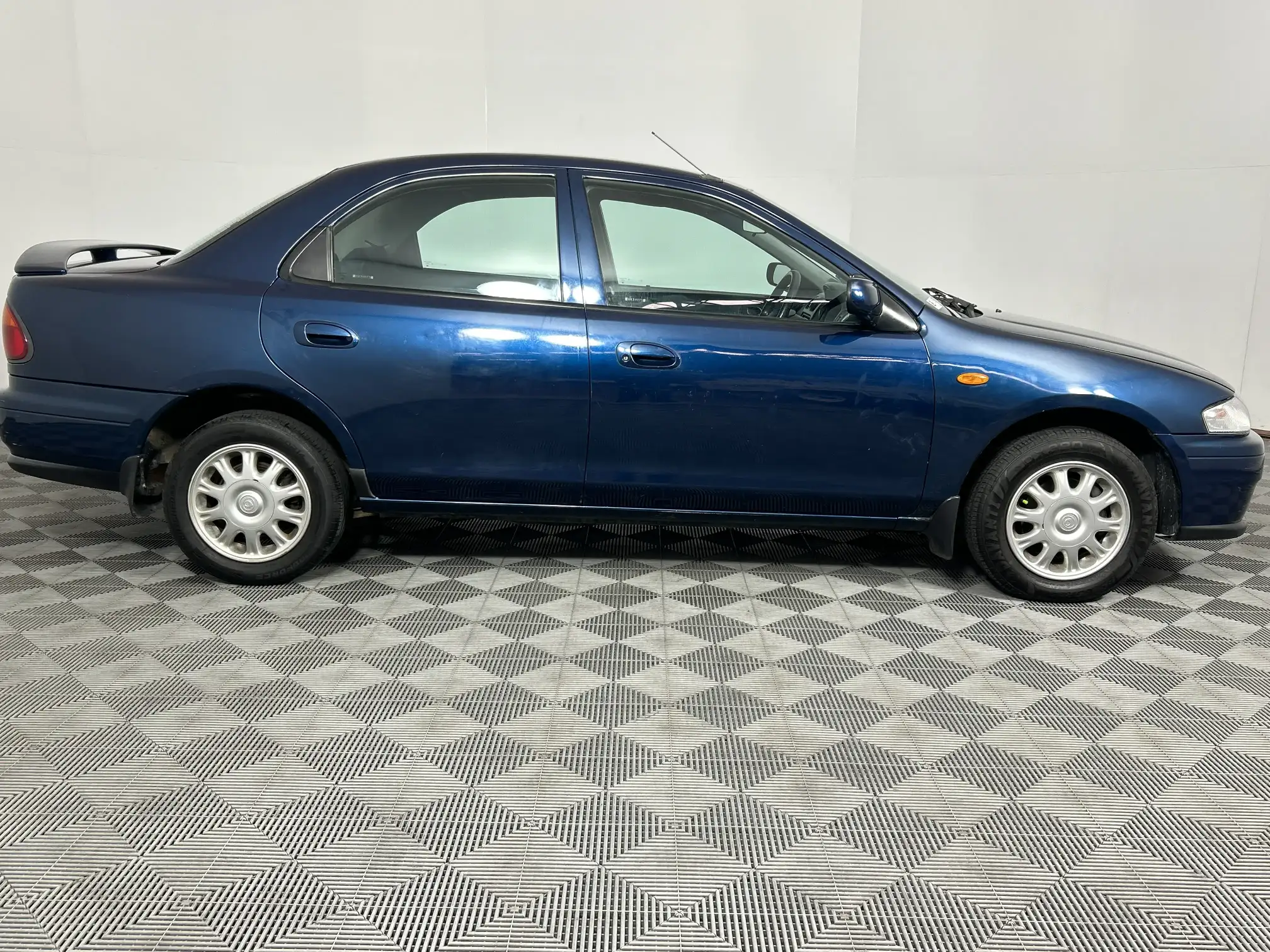 Mazda Etude