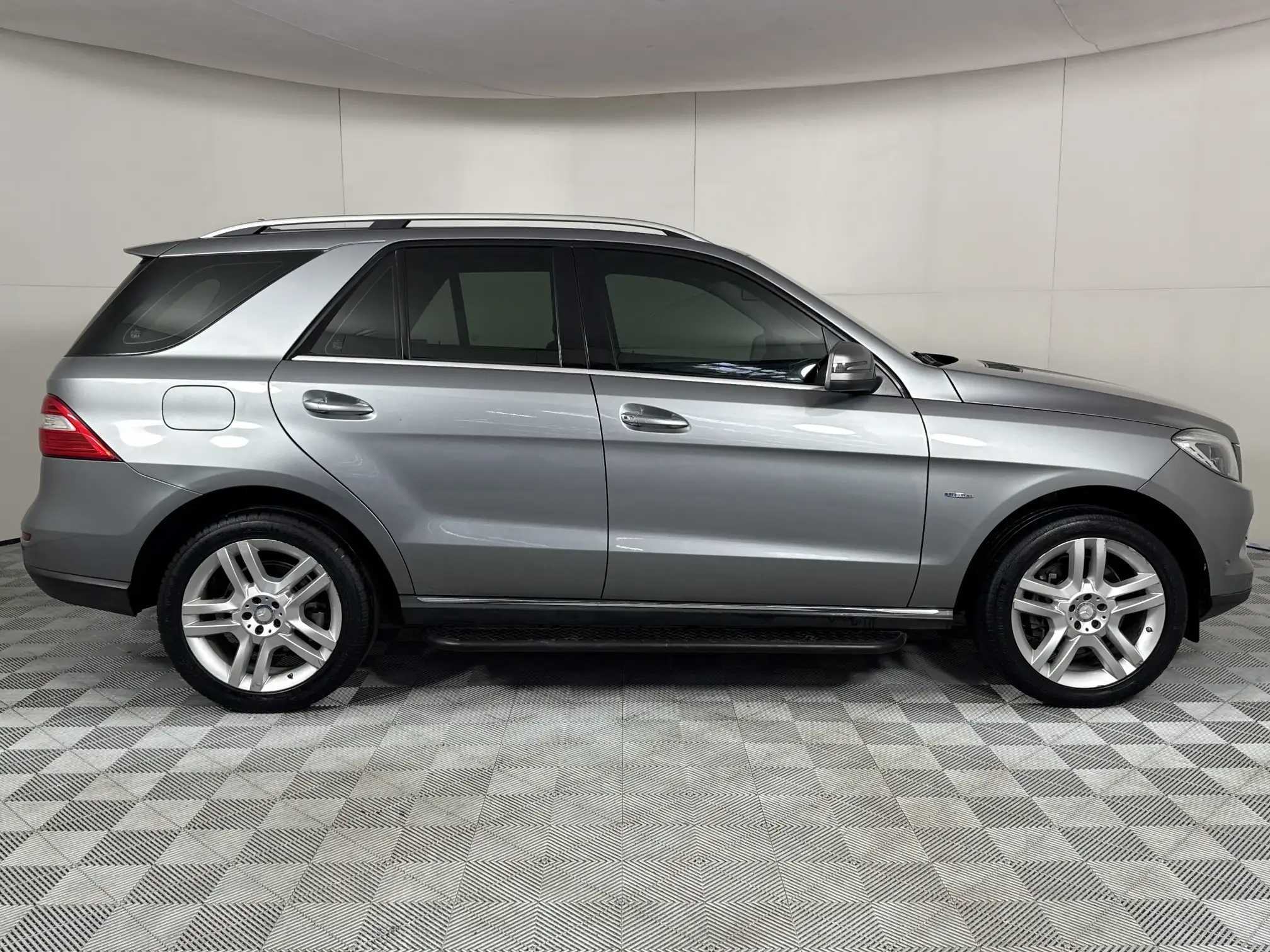 Mercedes-Benz M Class