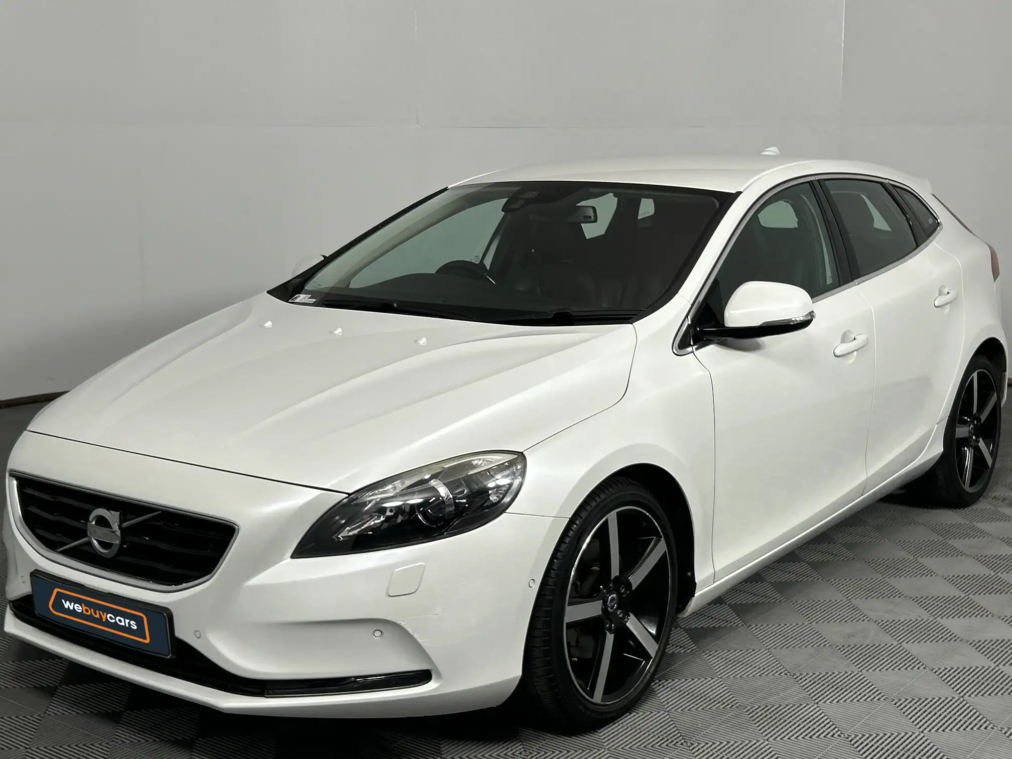 2014 Volvo V40