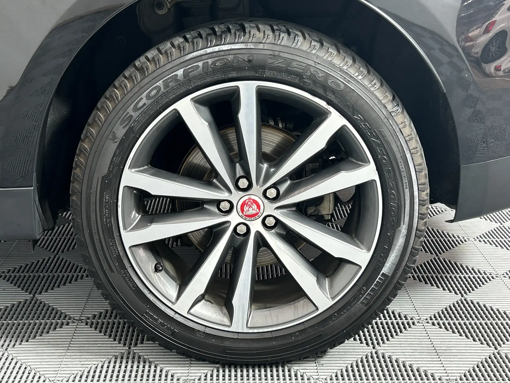 Jaguar F-Pace