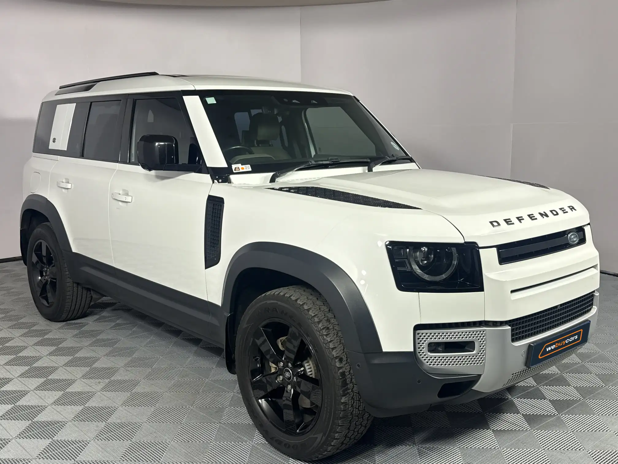Land Rover Defender 110