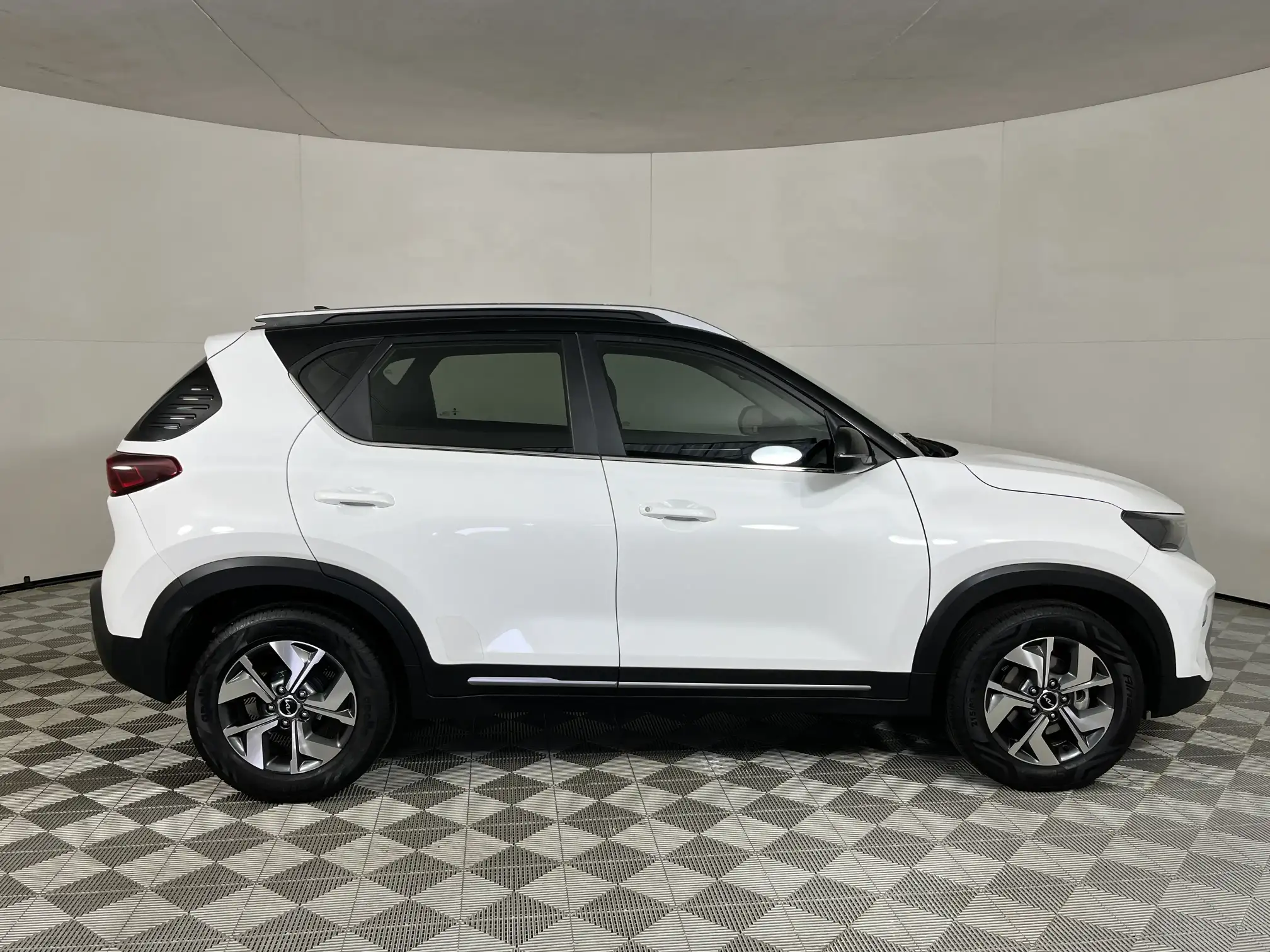 KIA Sonet