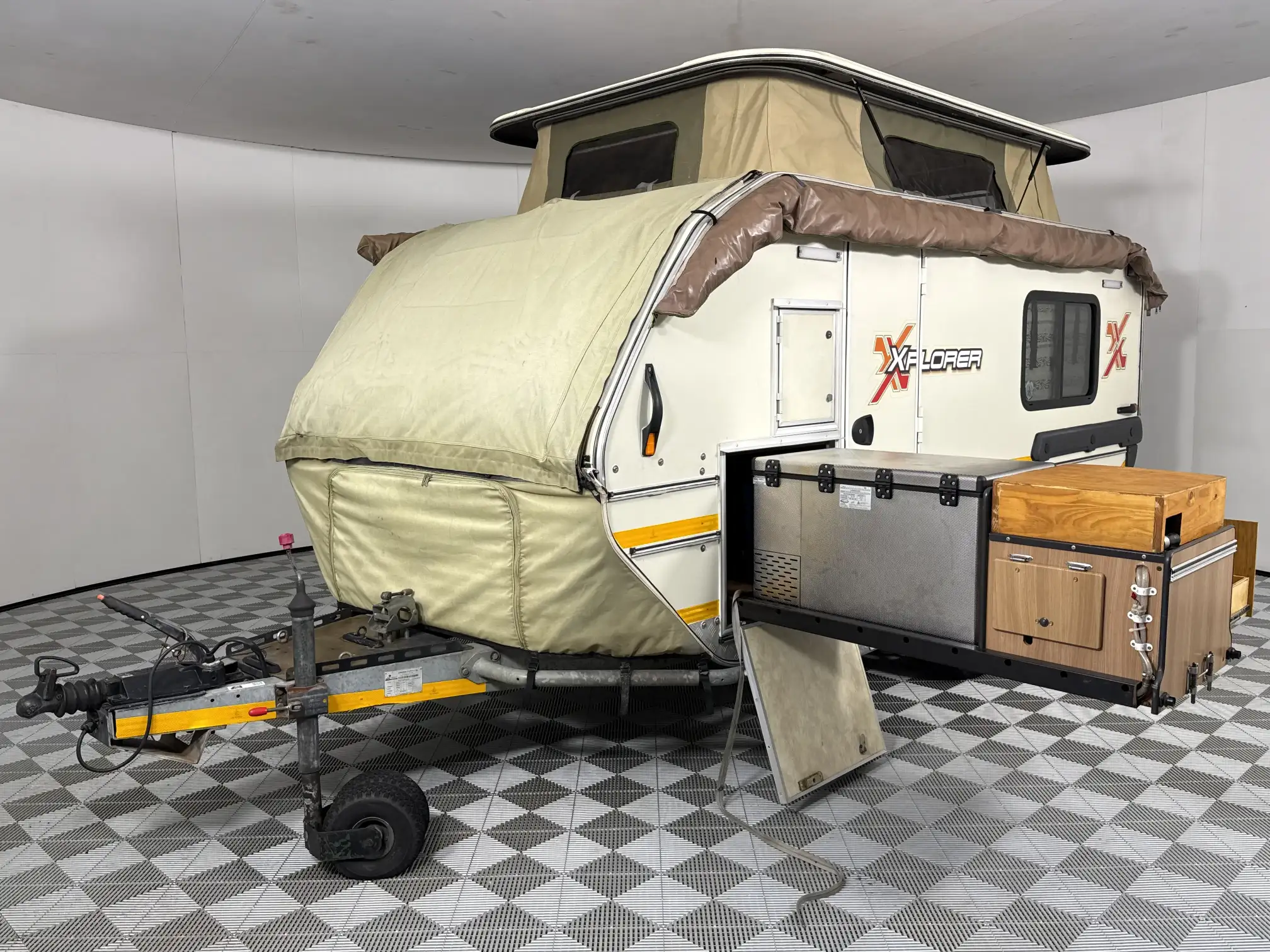 2016 Jurgens Xplorer