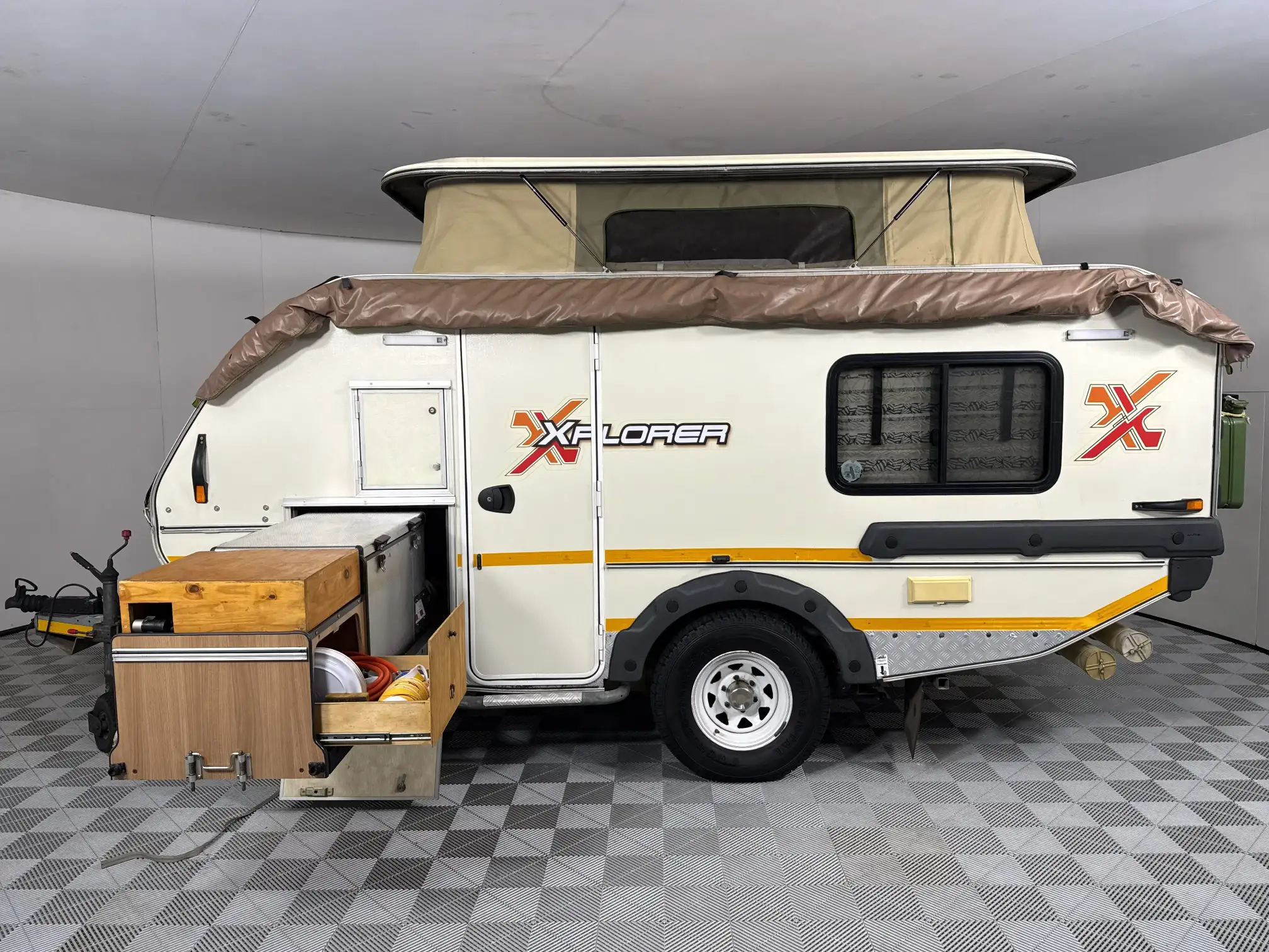 Jurgens Xplorer