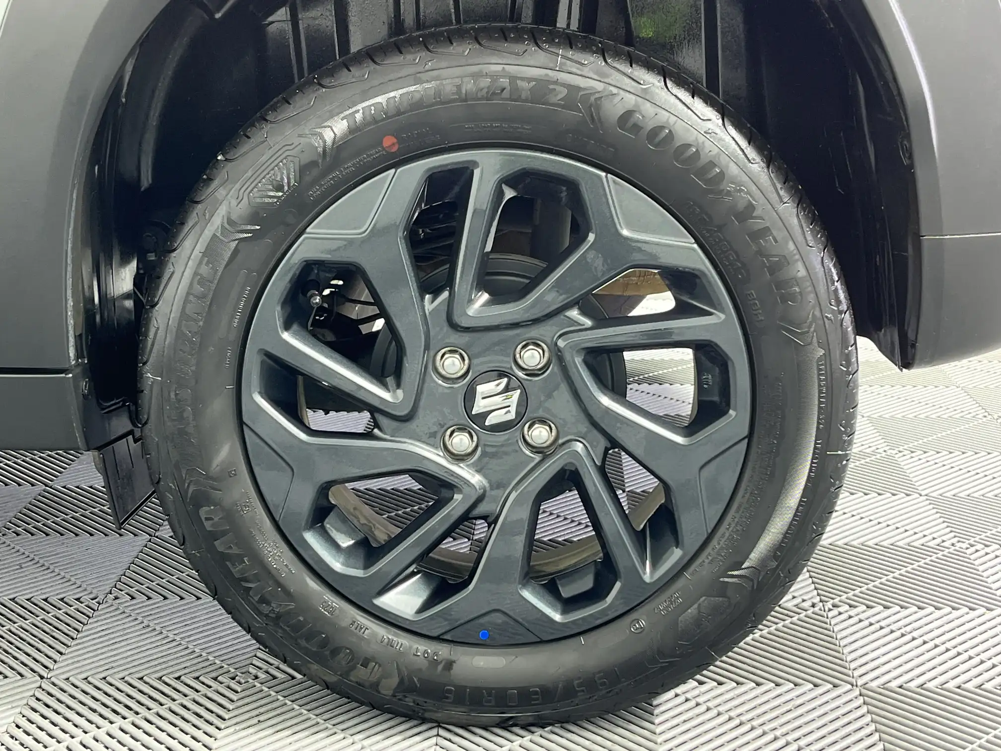 Suzuki Fronx