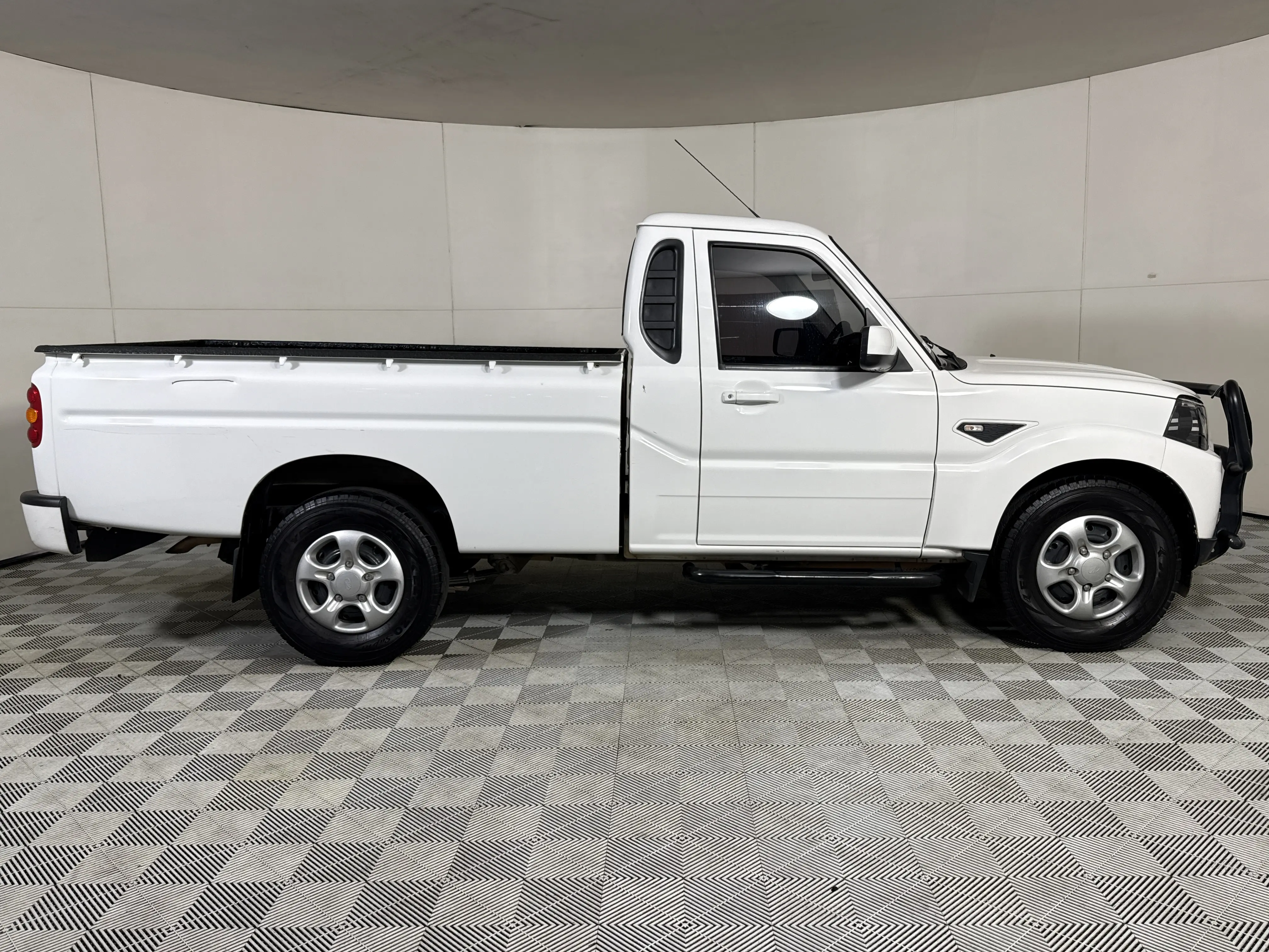 2022 Mahindra PIK UP 2.2 Mhawk S6 Refresh Pick Up Single Cab, photo 4