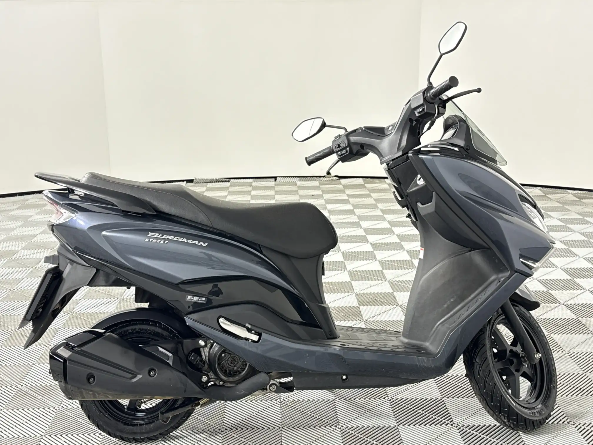 2024 Suzuki AN