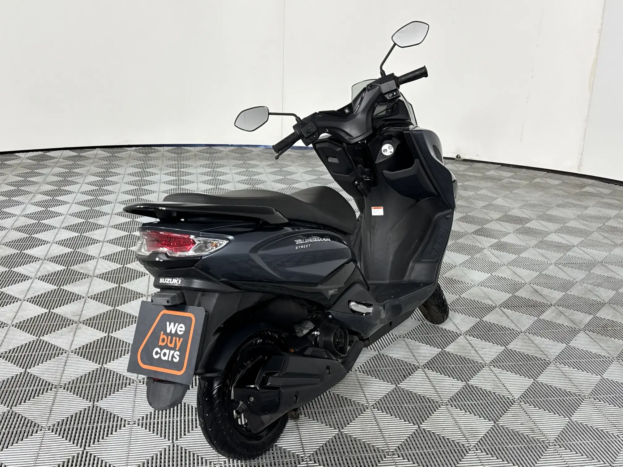 Suzuki AN