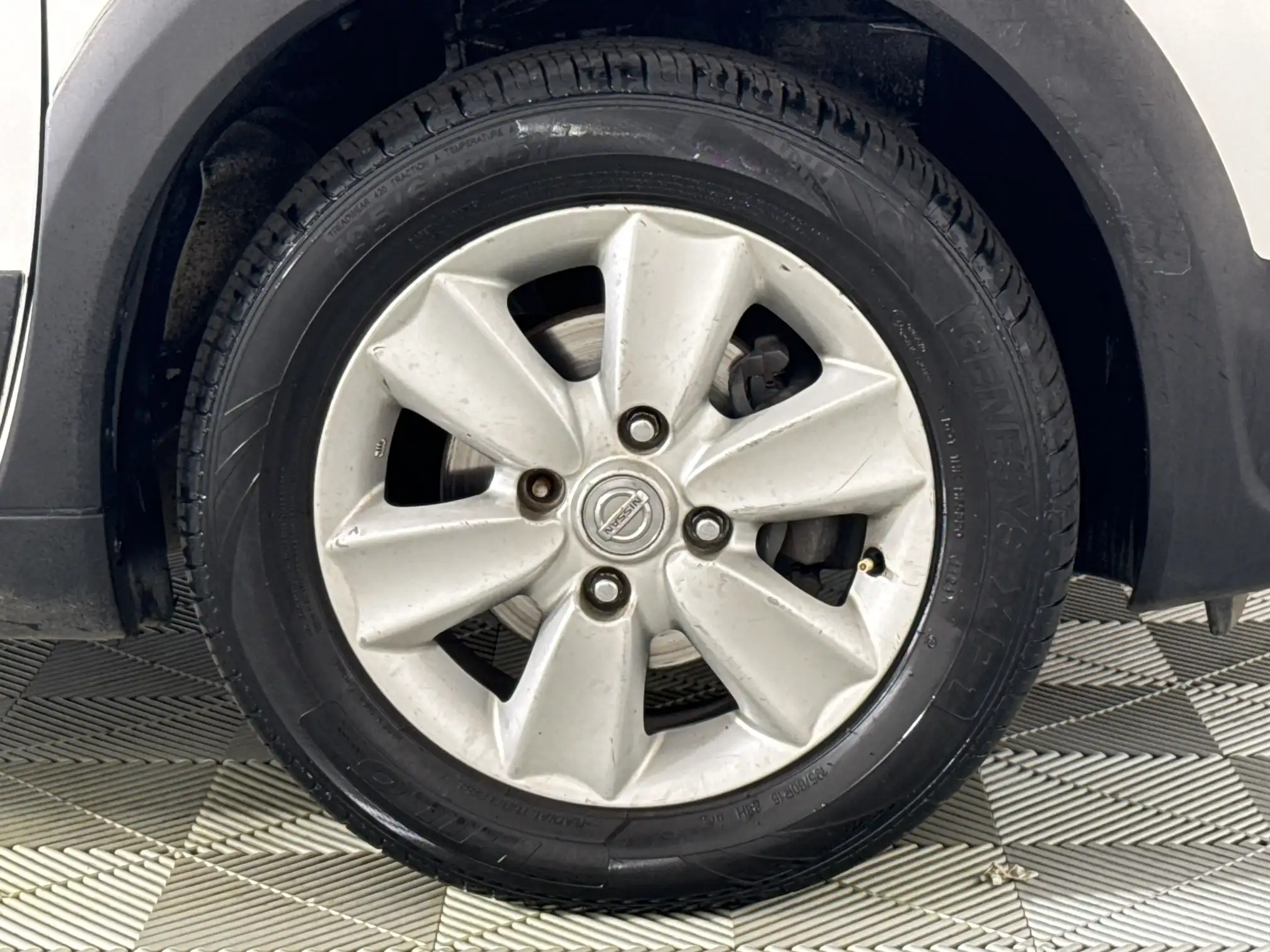 Nissan Livina