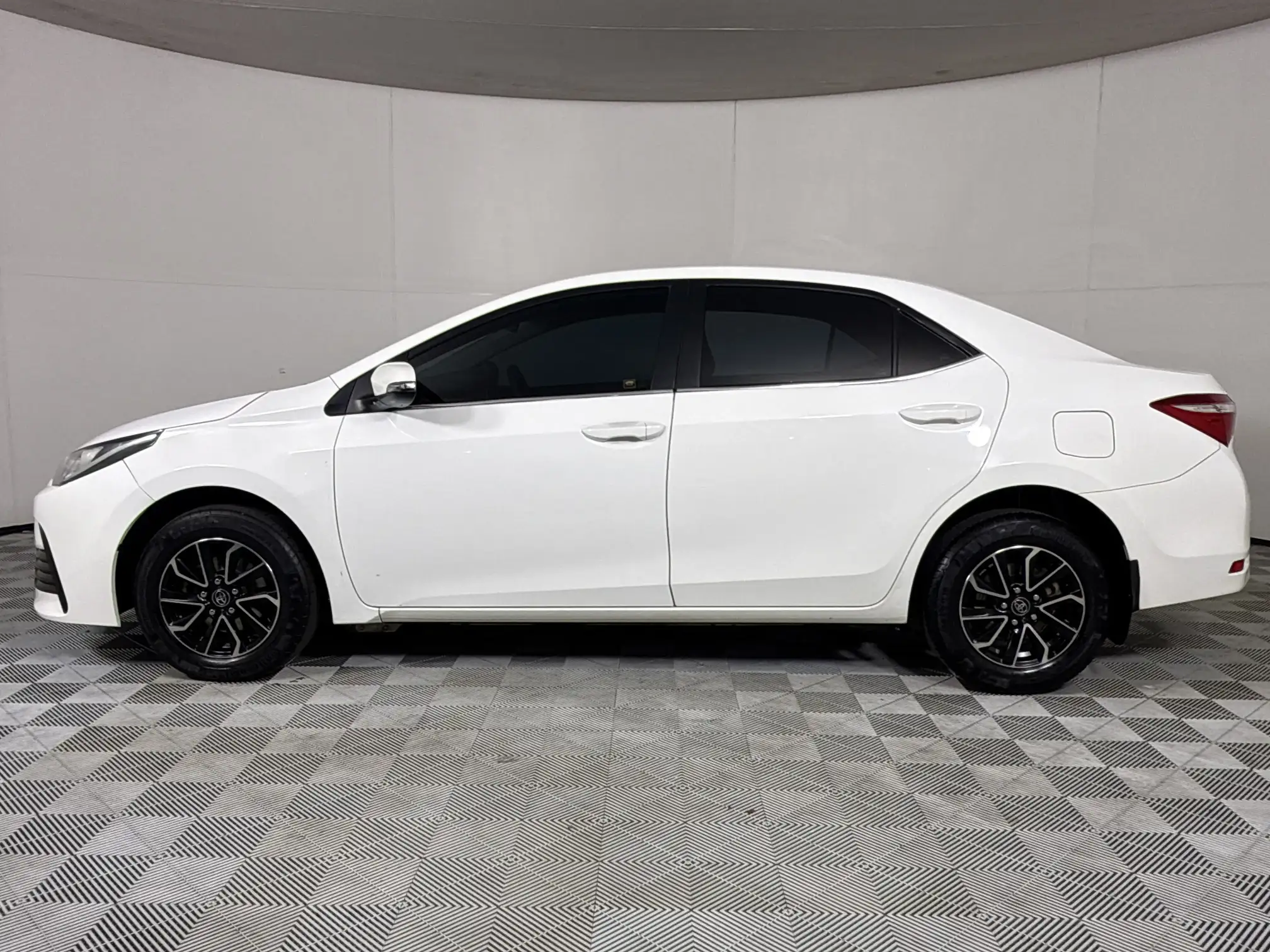 Toyota Corolla Quest