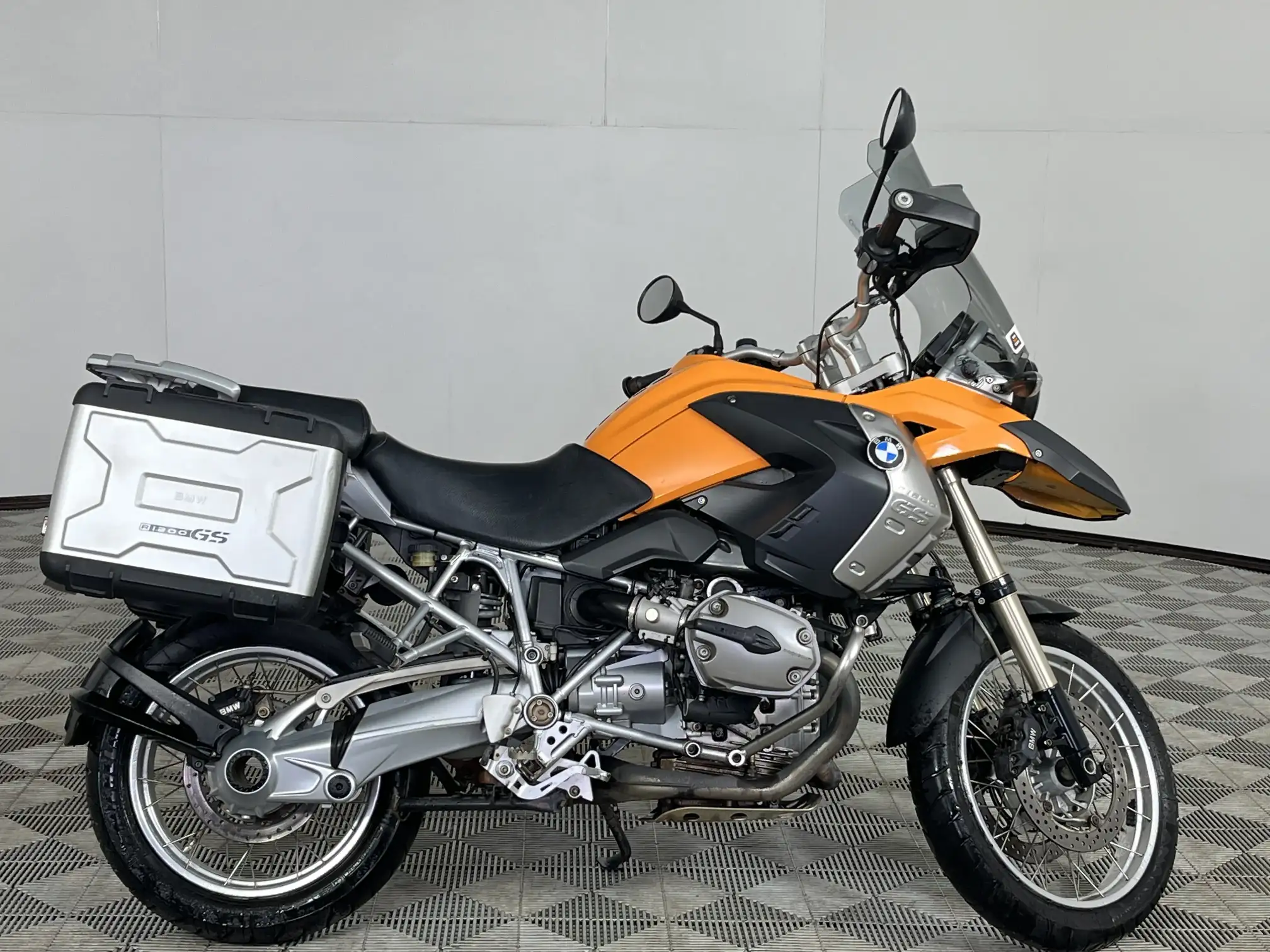 2008 BMW R Series